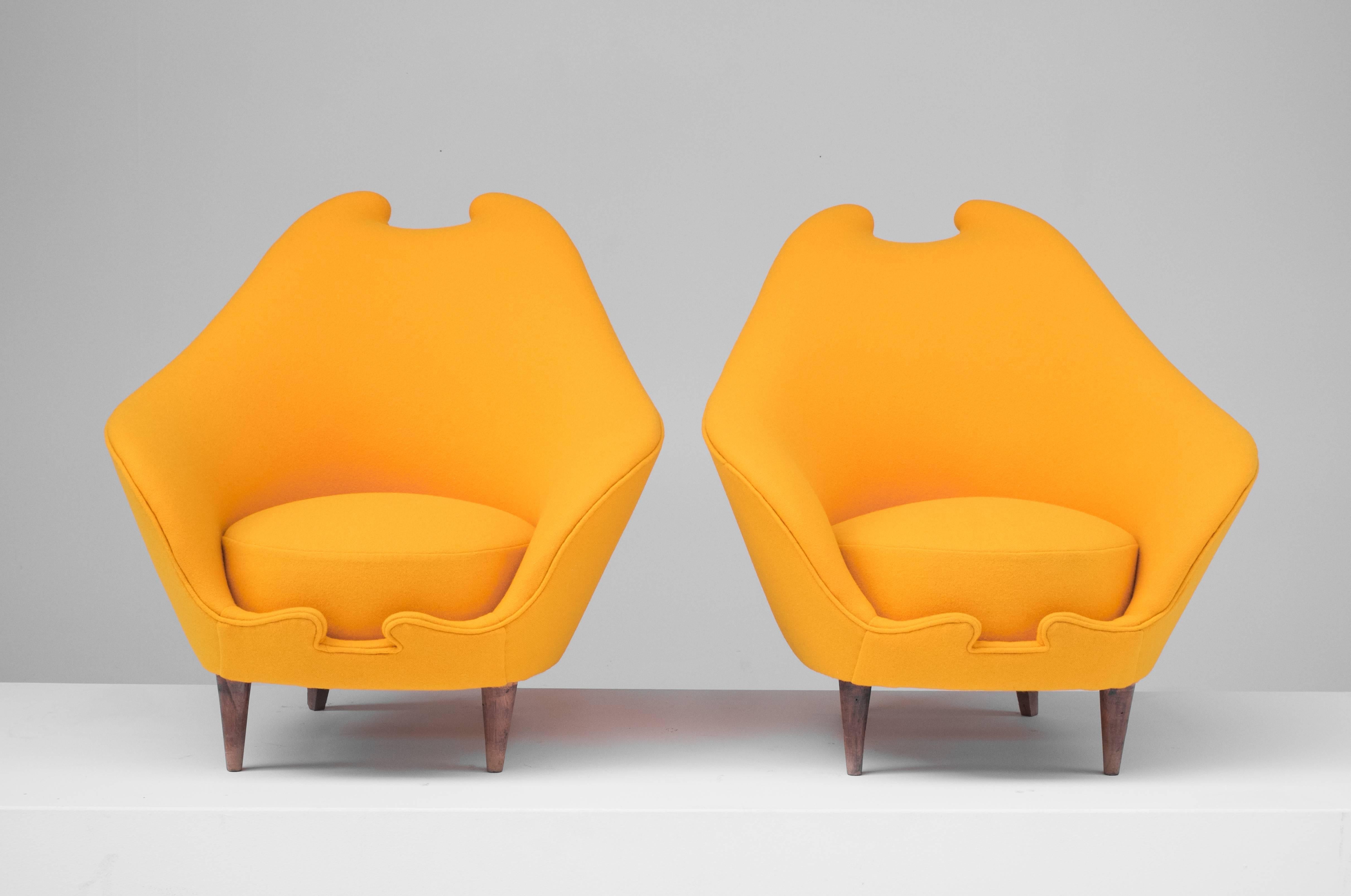 Mid-Century Modern Pair of Italian Fauteuils, 1950s