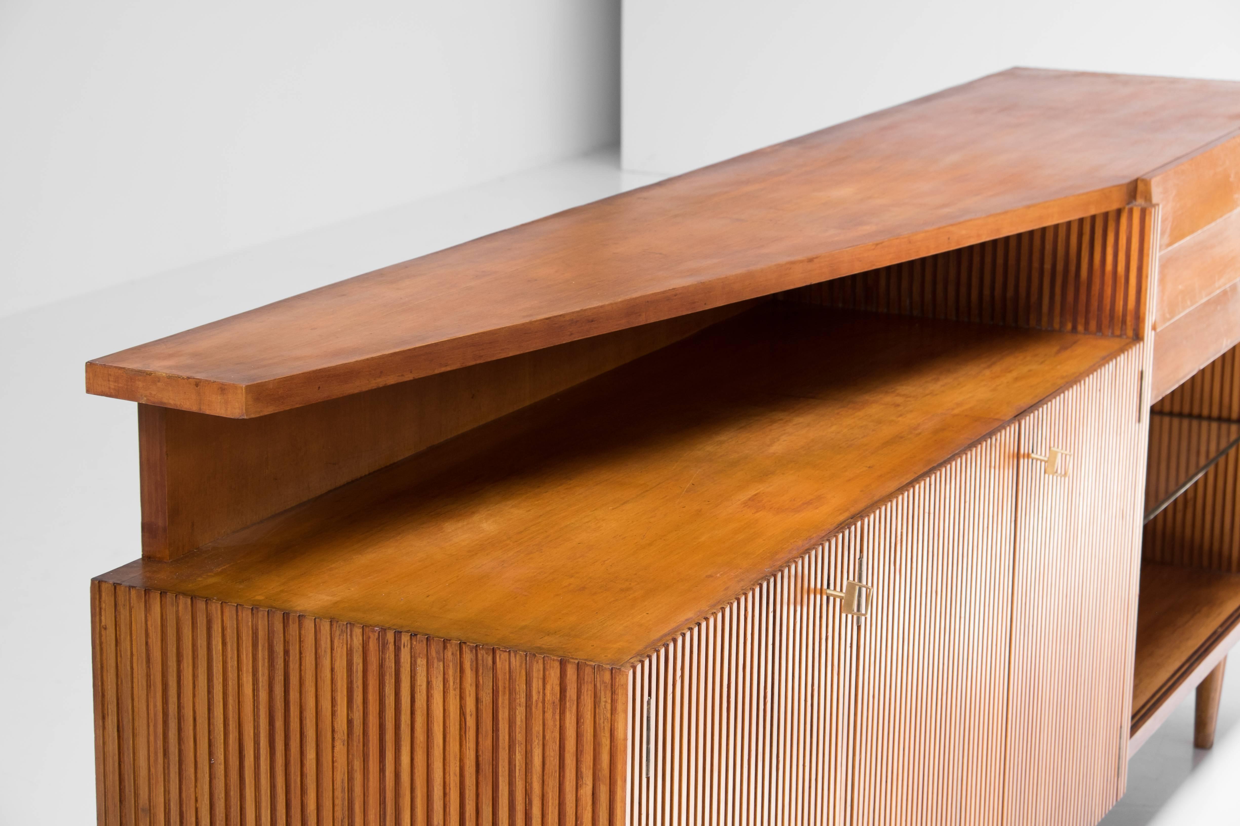 20th Century Italian Sideboard in Pearwood, 1950s For Sale