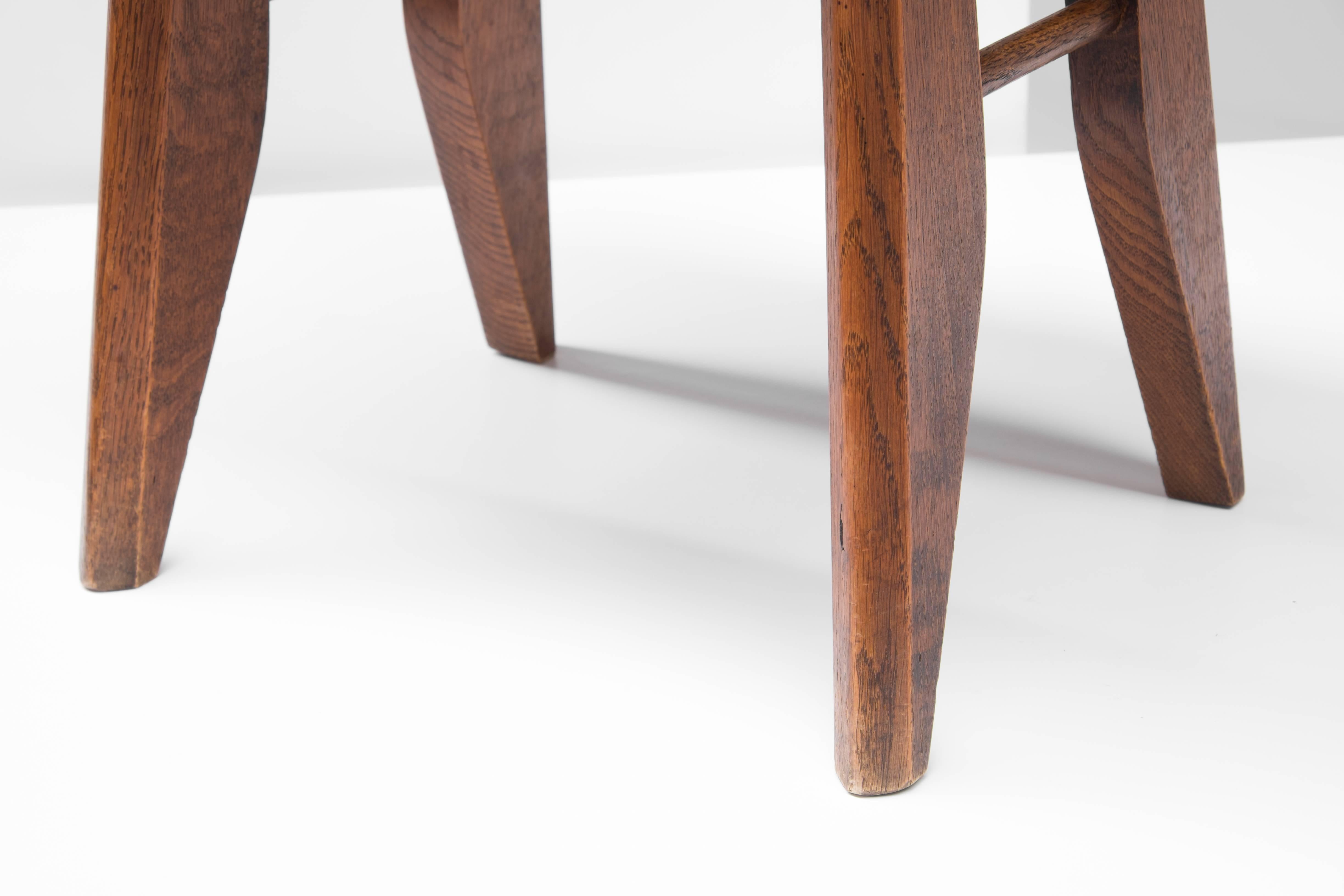 Pair of Tabourets in Oak by Guillerme et Chambron for Votre Maison, French 1960s In Good Condition In Bruges, West-Flanders