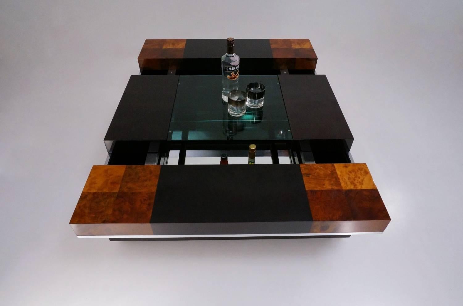 Willy Rizzo bar table, burl wood veneer, black stained veneer, glass, mirror and chrome, 1970s, circa, Italian. 

This table has been thoroughly cleaned respecting the vintage patina and is ready to use.

The attributed designer of this coffee