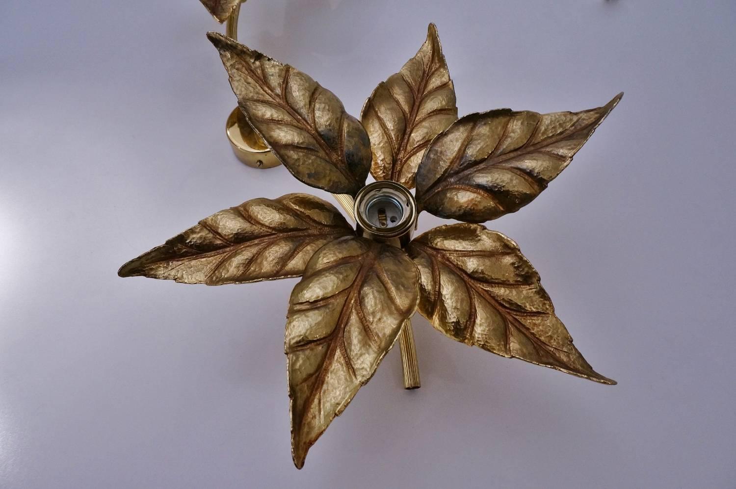 Willy Daro Style Brass Flowers Ceiling or Wall Light by Massive Lighting In Good Condition In London, GB
