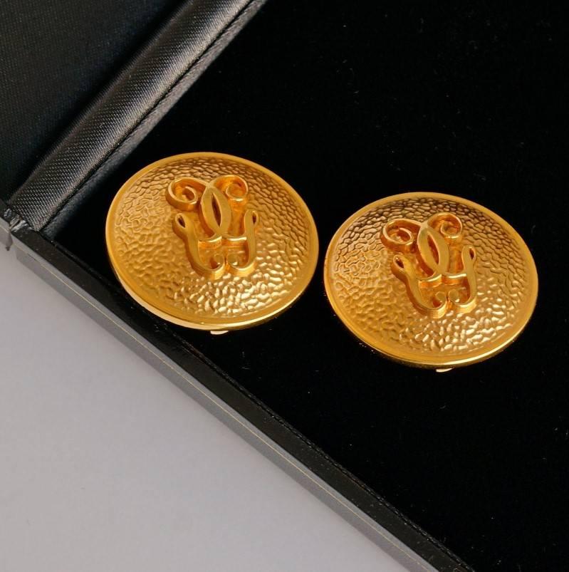Late 20th Century Guerlain Earrings Gold-Plated Gilt, circa 1980s, French For Sale