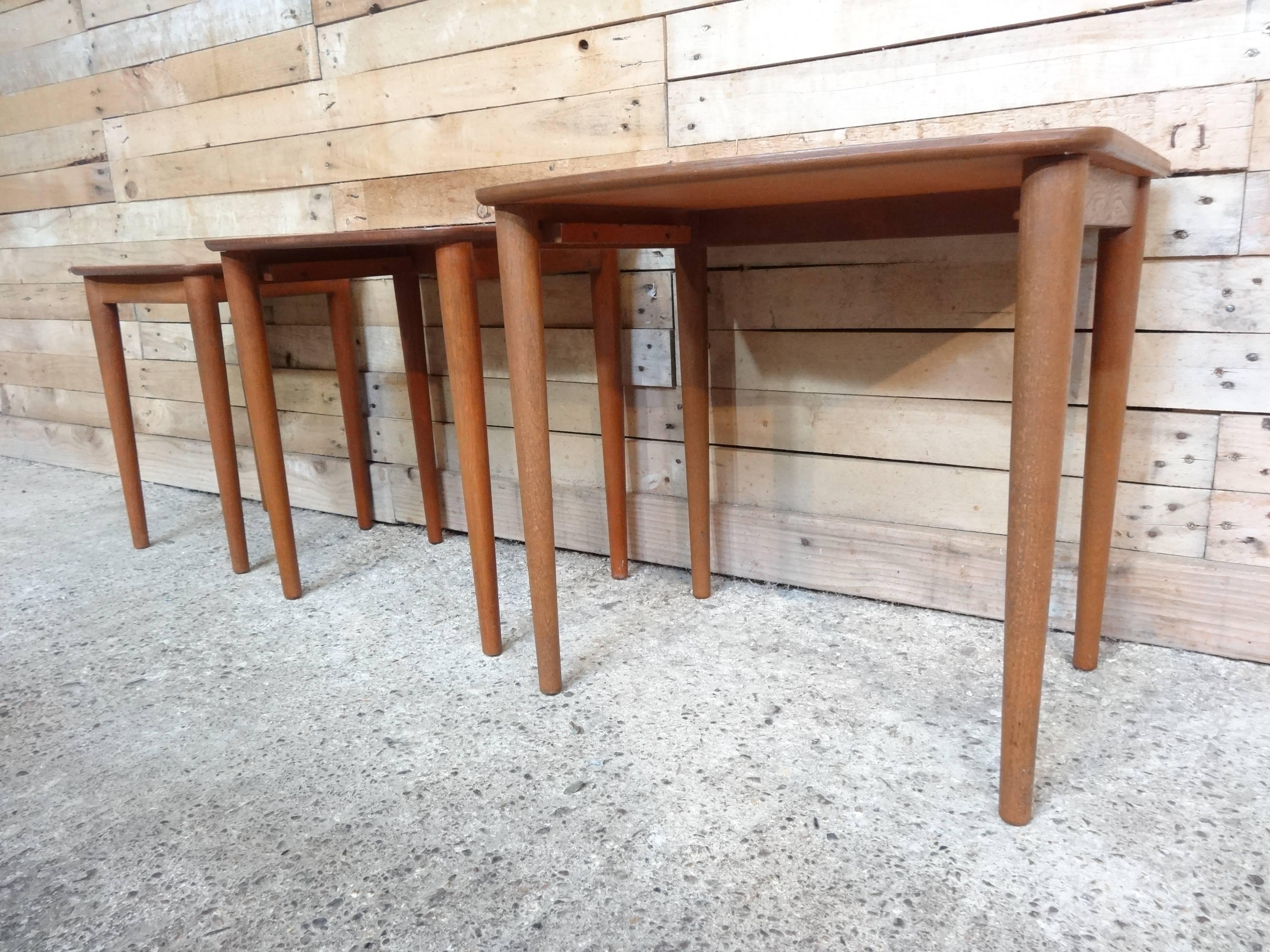 Mid-Century Modern 1960 Sought after Danish Solid Teak Nest of Three Tables In Good Condition In Markington, GB
