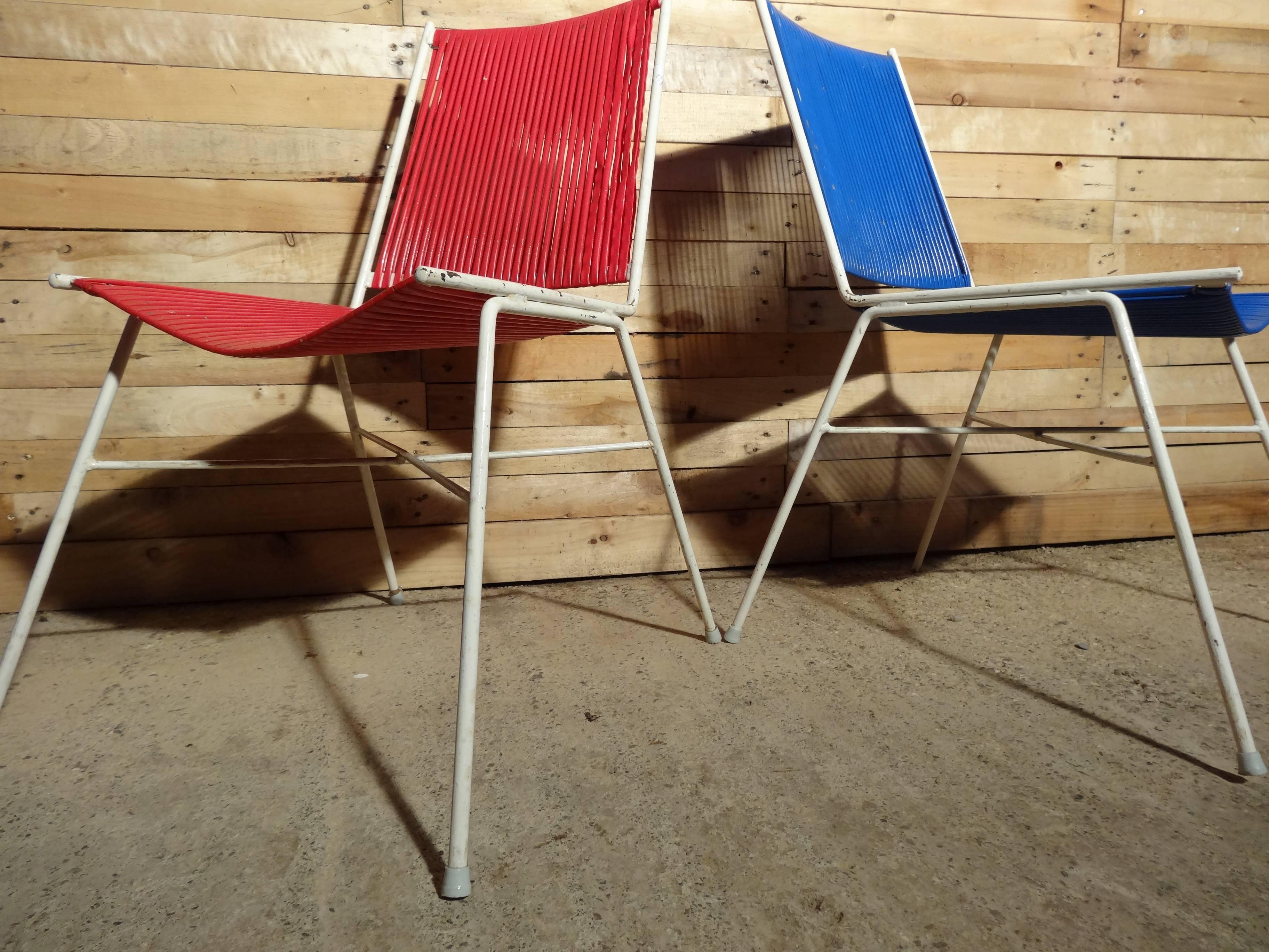 Mid-Century Modern Vintage Retro 1950's Pair of French Red and Blue wire chairs  For Sale