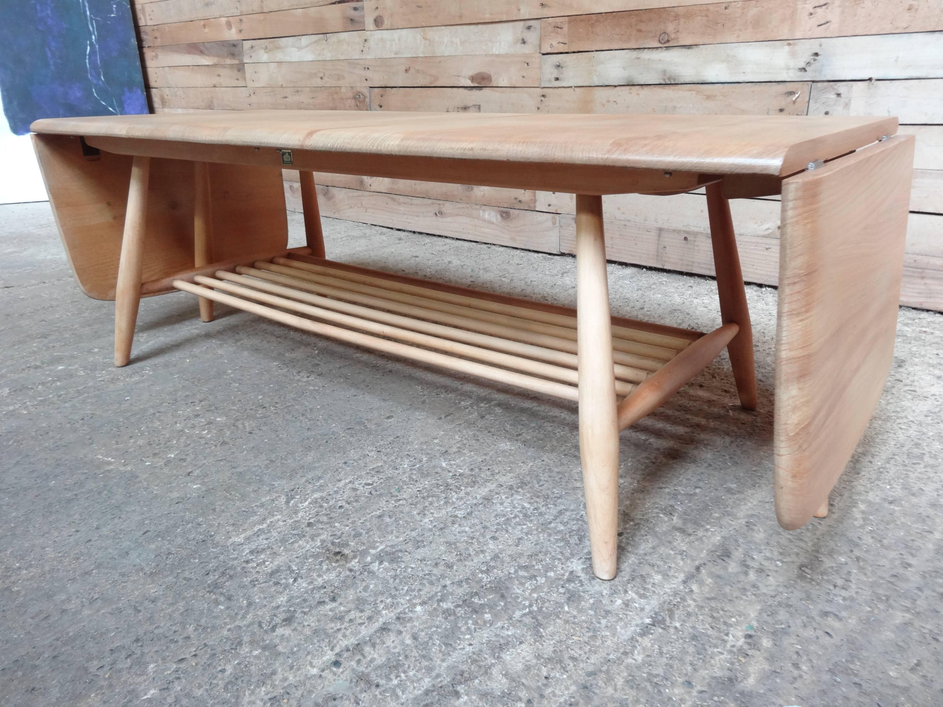Extra Large 1960s Ercol Dropdown Ladder Rack Elm or Beech Coffee Table In Good Condition In Markington, GB