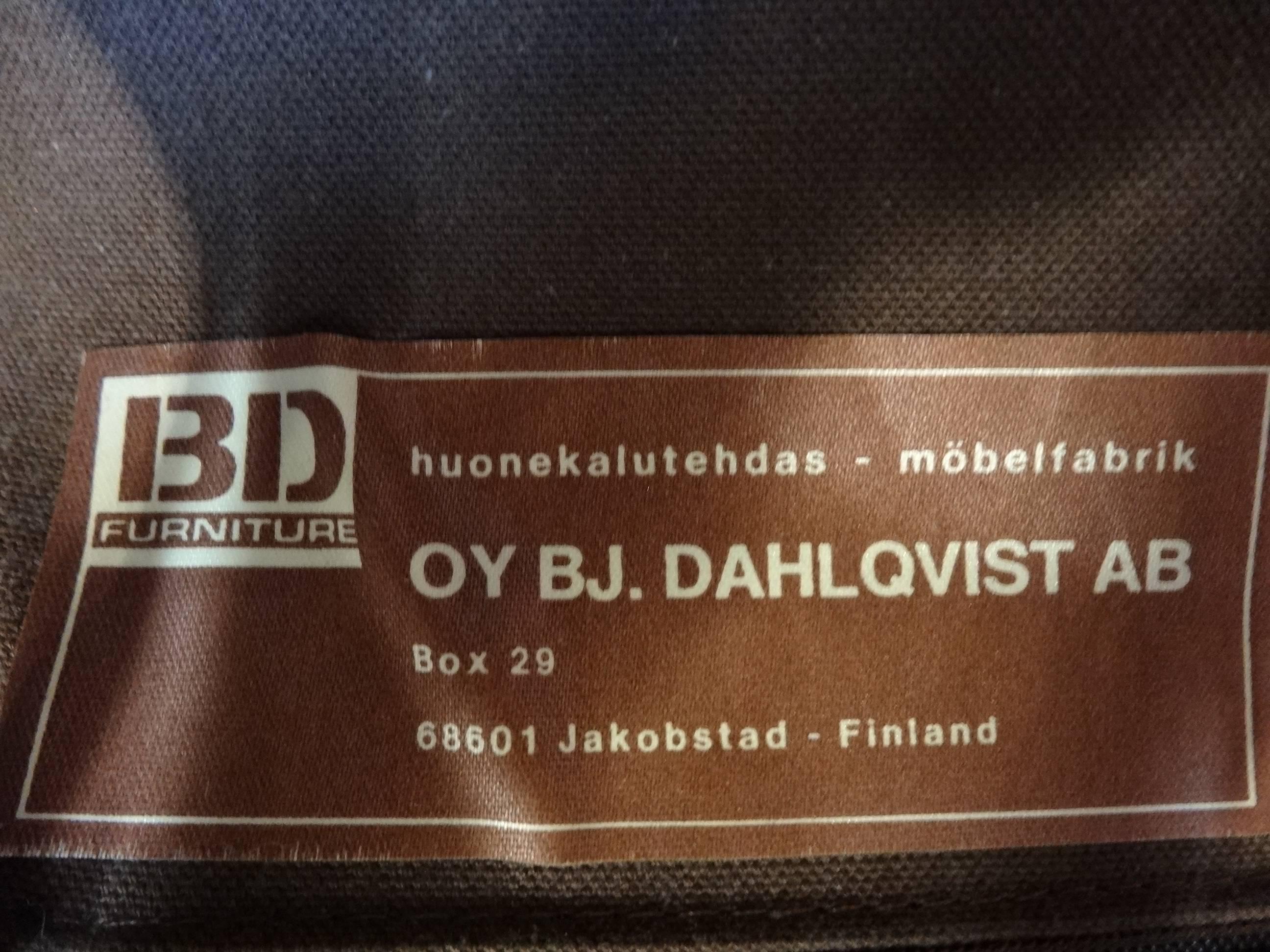Finlandais Finisch Dahlqvist A.B., A.B. Fauteuil de salon ou fauteuil rétro vintage en cuir marron en vente
