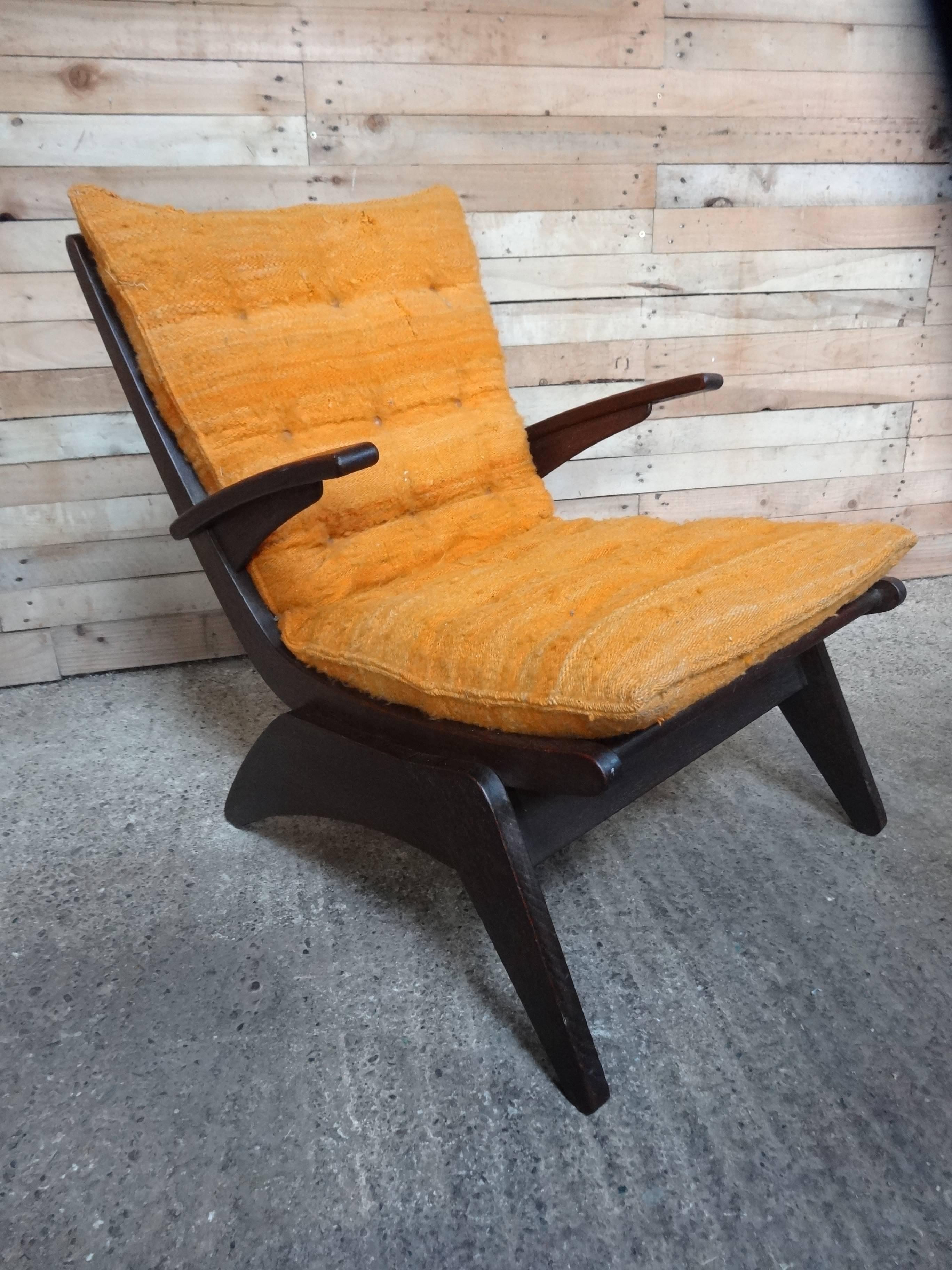 Dutch sought after Wim Van Gelderen for Spectrum 1950s Retro Lounge Chair