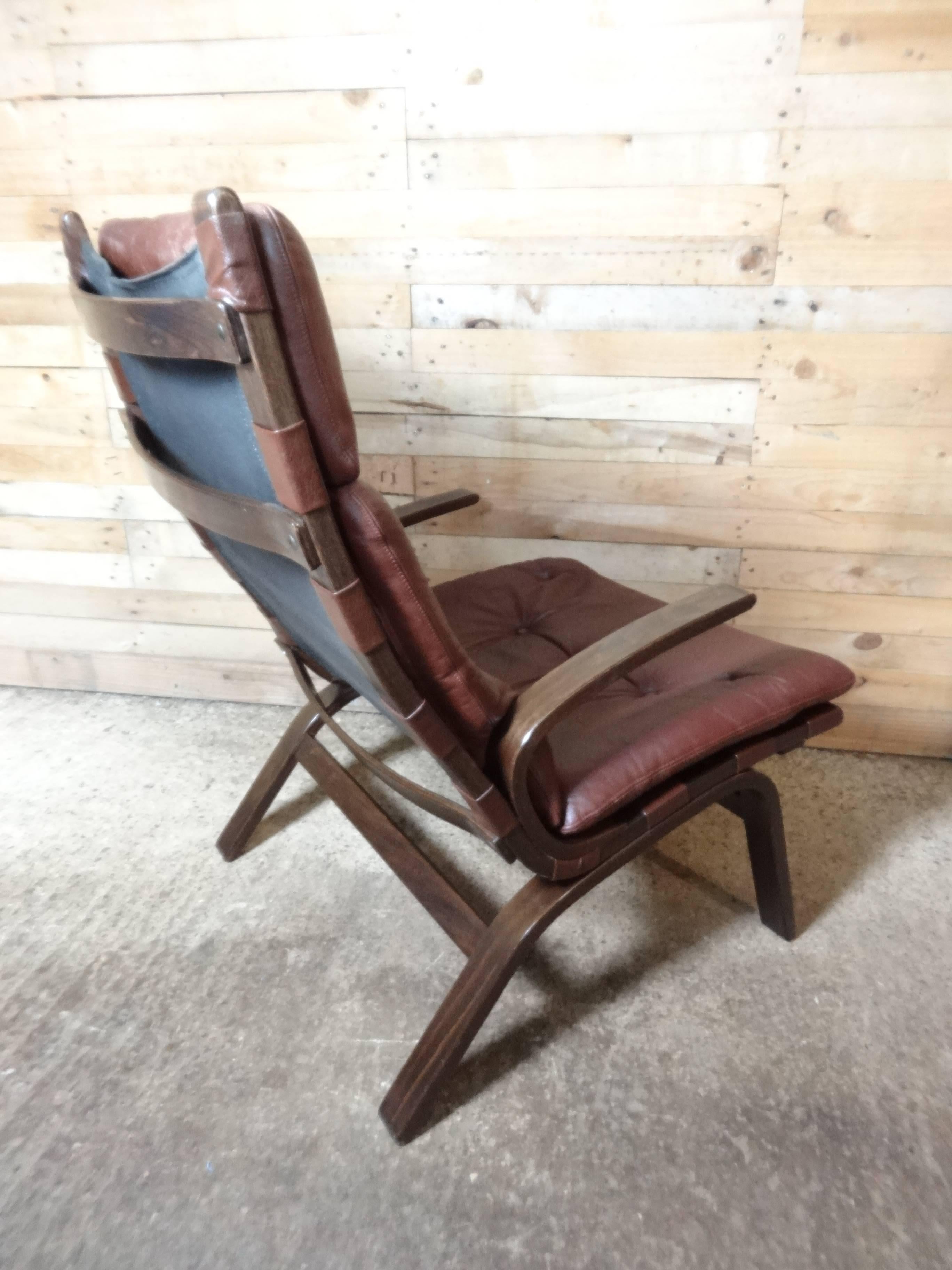 Leather Mid-Century Modern, 1960, Retro Danish Ingmar Relling Siesta Lounge Chair For Sale