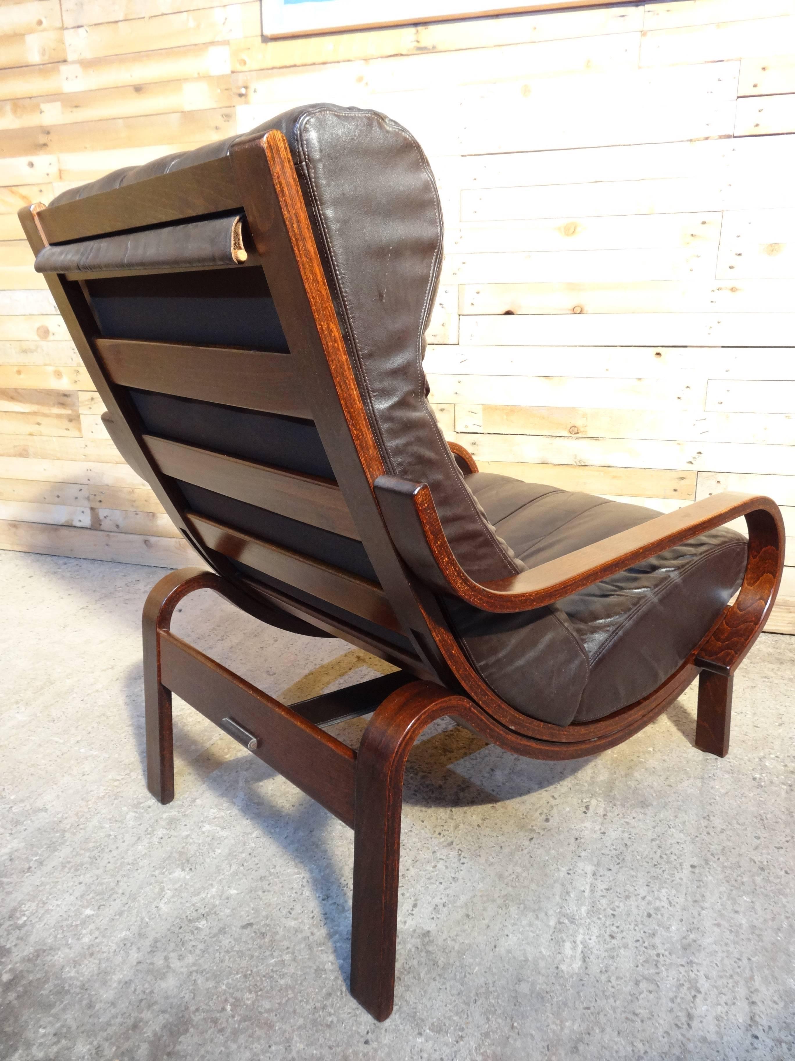 20th Century Sought after Ingmar Relling Orbit Chairs / Sofa  by A/S Vestlandske Møbelfabrikk For Sale