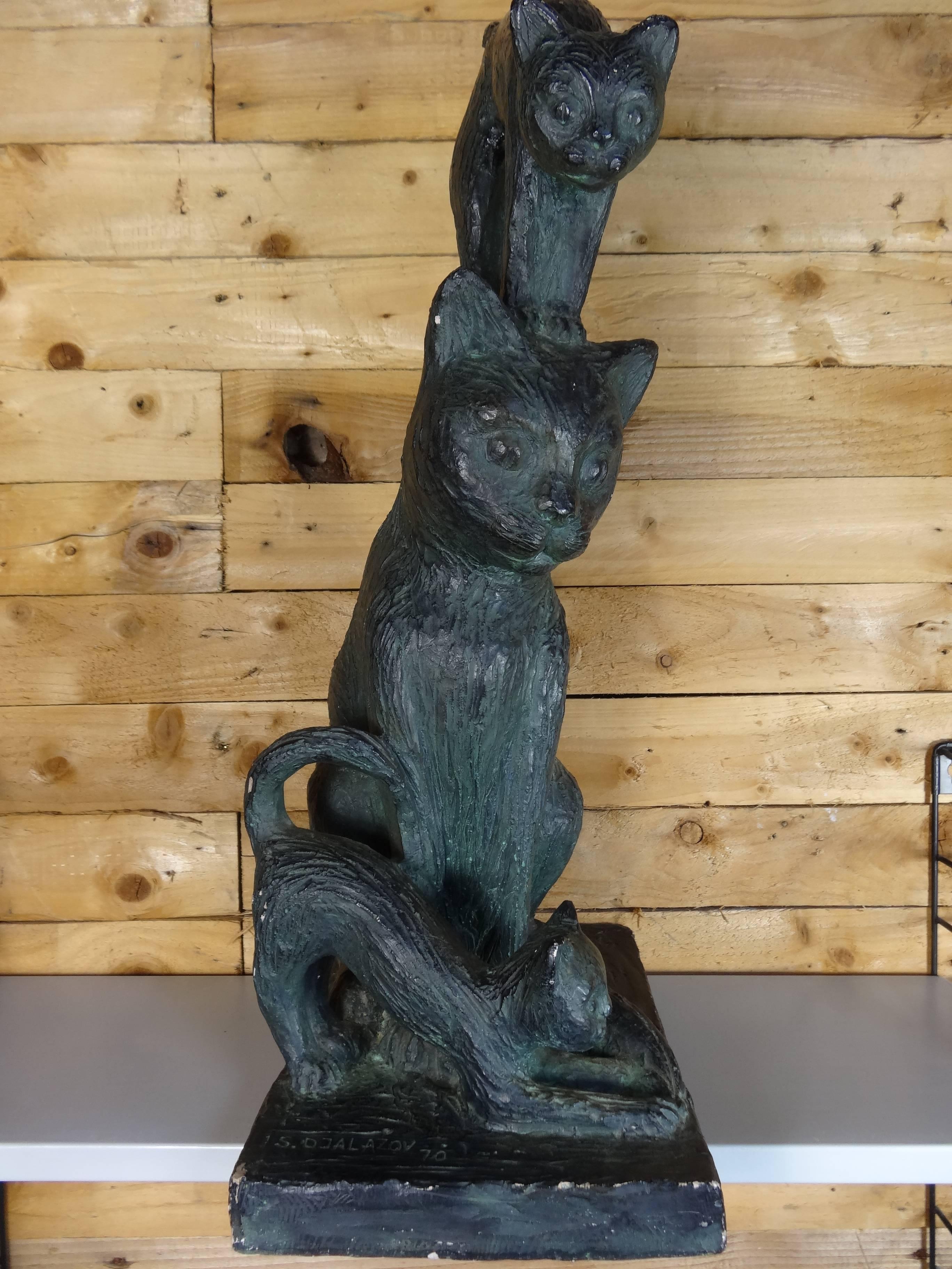 S. Djalazov Tall Plaster Cats Sculpture Dated 1970, signed For Sale 3
