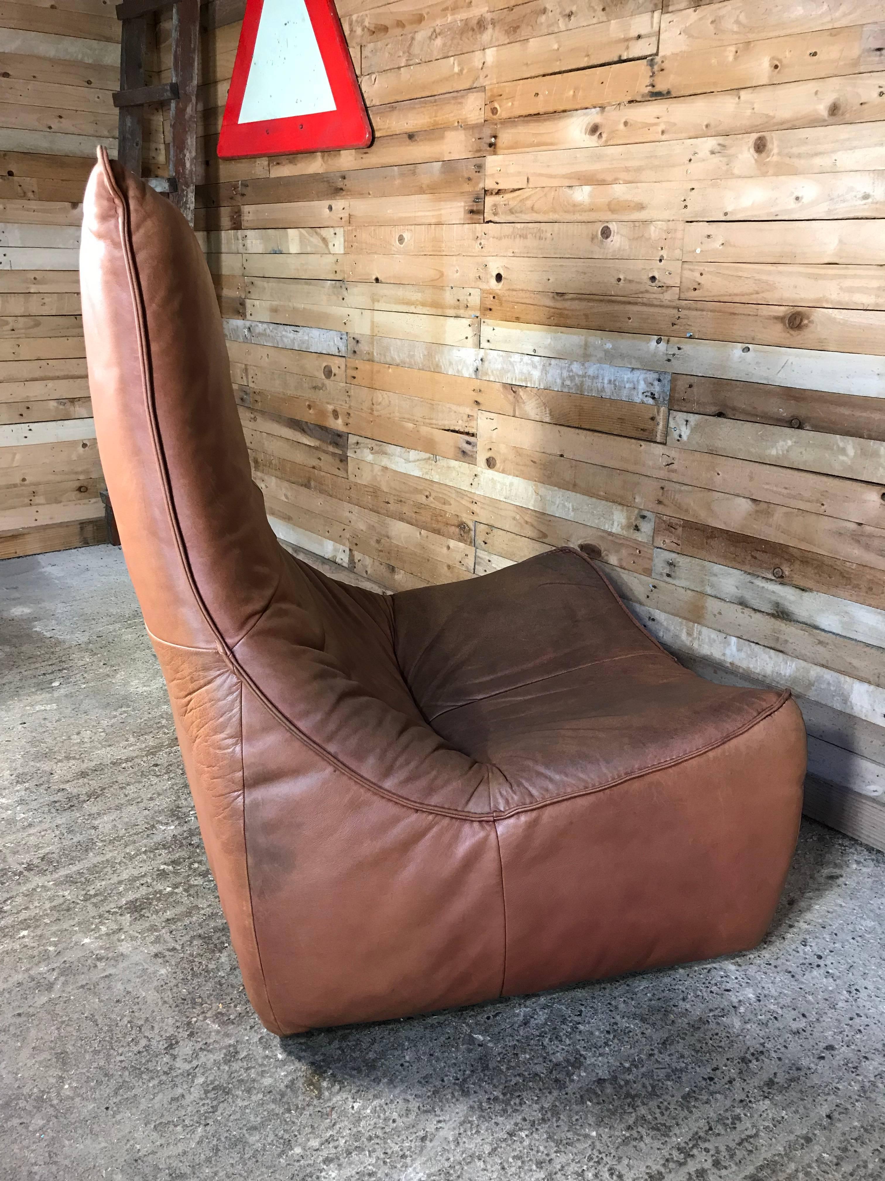 Dutch Designed Gerard van de Berg Light Cognac Coloured Leather Chair  THE ROCK In Good Condition In Markington, GB