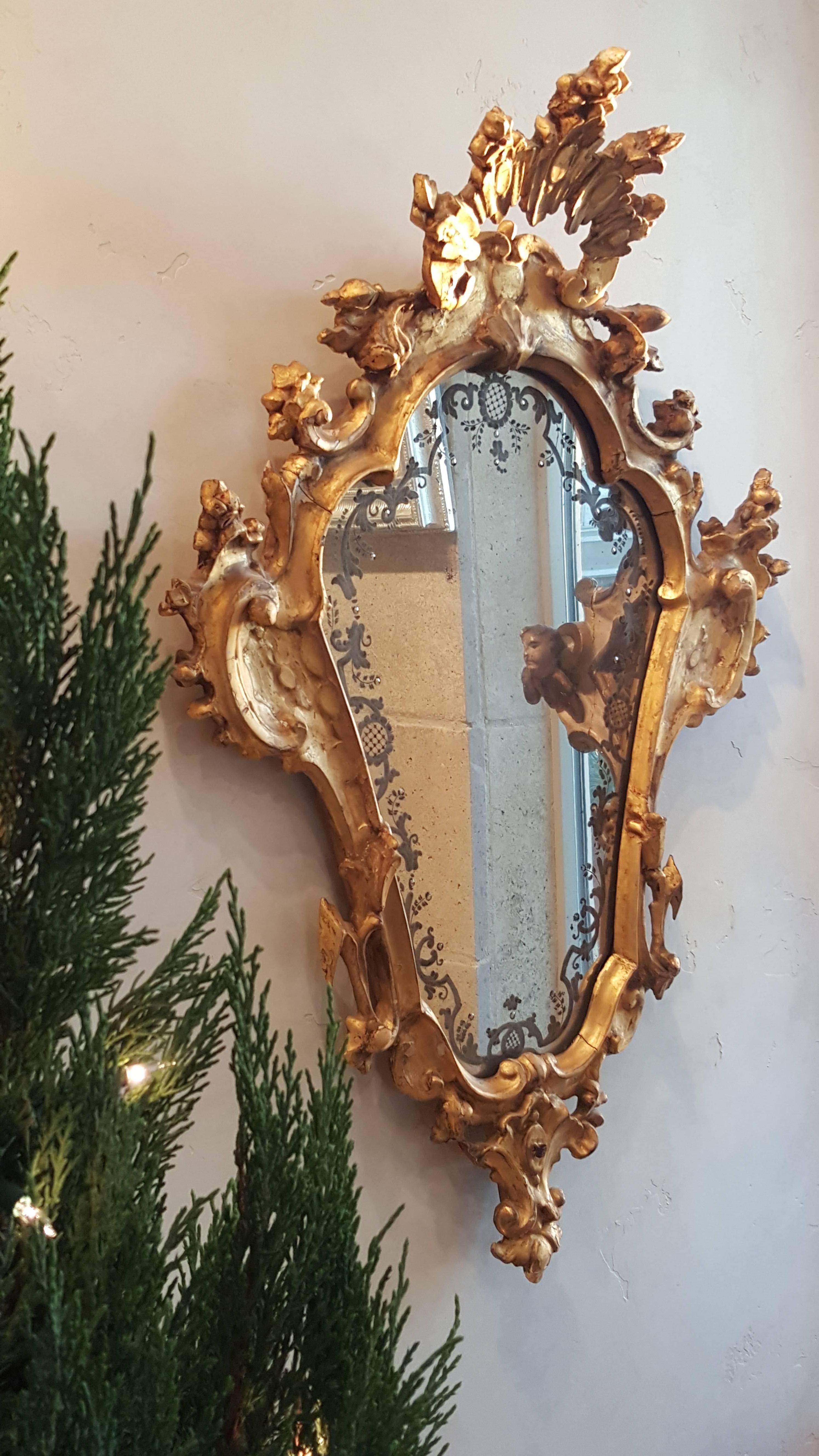 18th Century Gold Gilt Carved Venetian Etched Mirror In Good Condition For Sale In Cardiff, CA