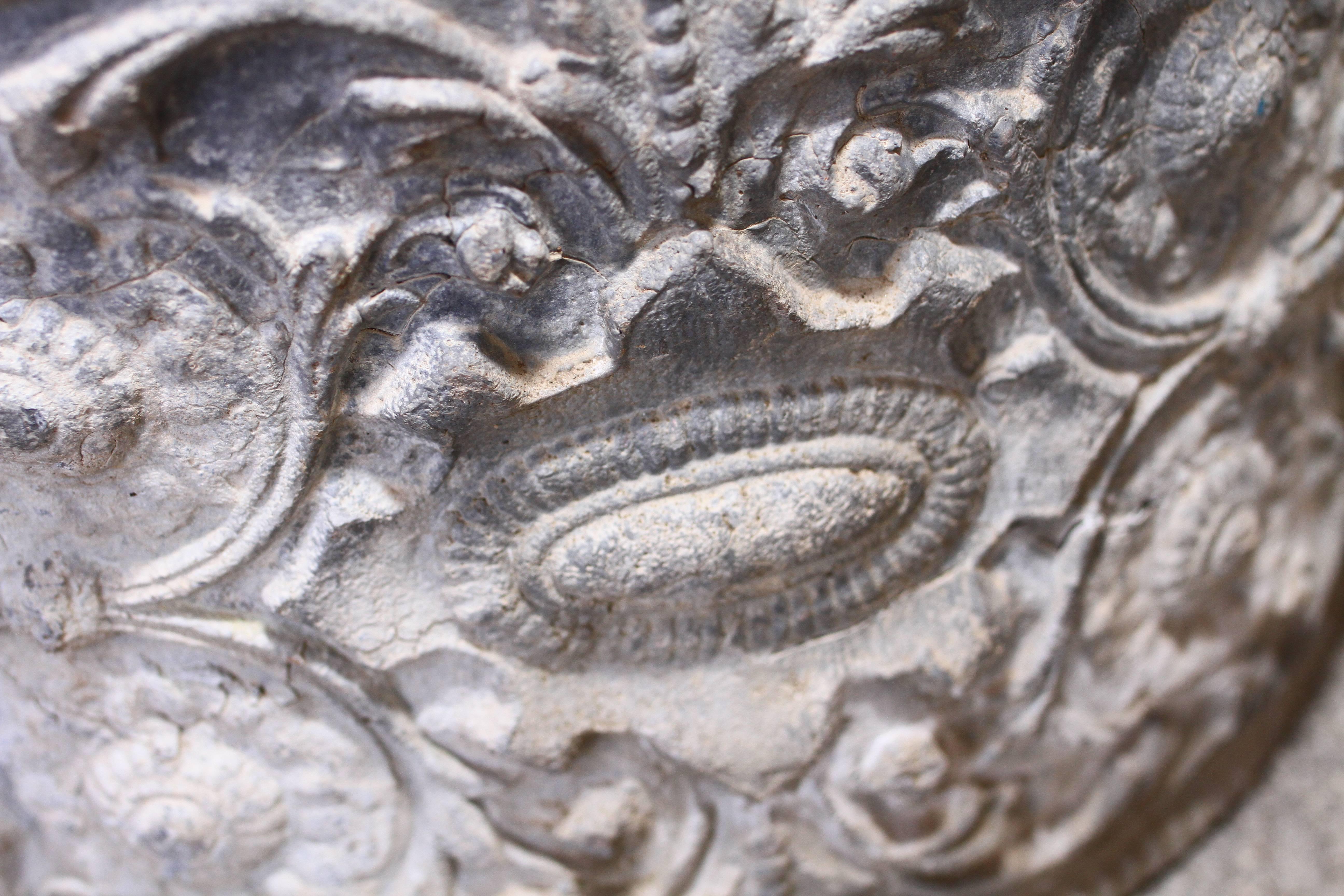 19th Century English Lead Planter with Renaissance Cartouche Relief Design For Sale 2