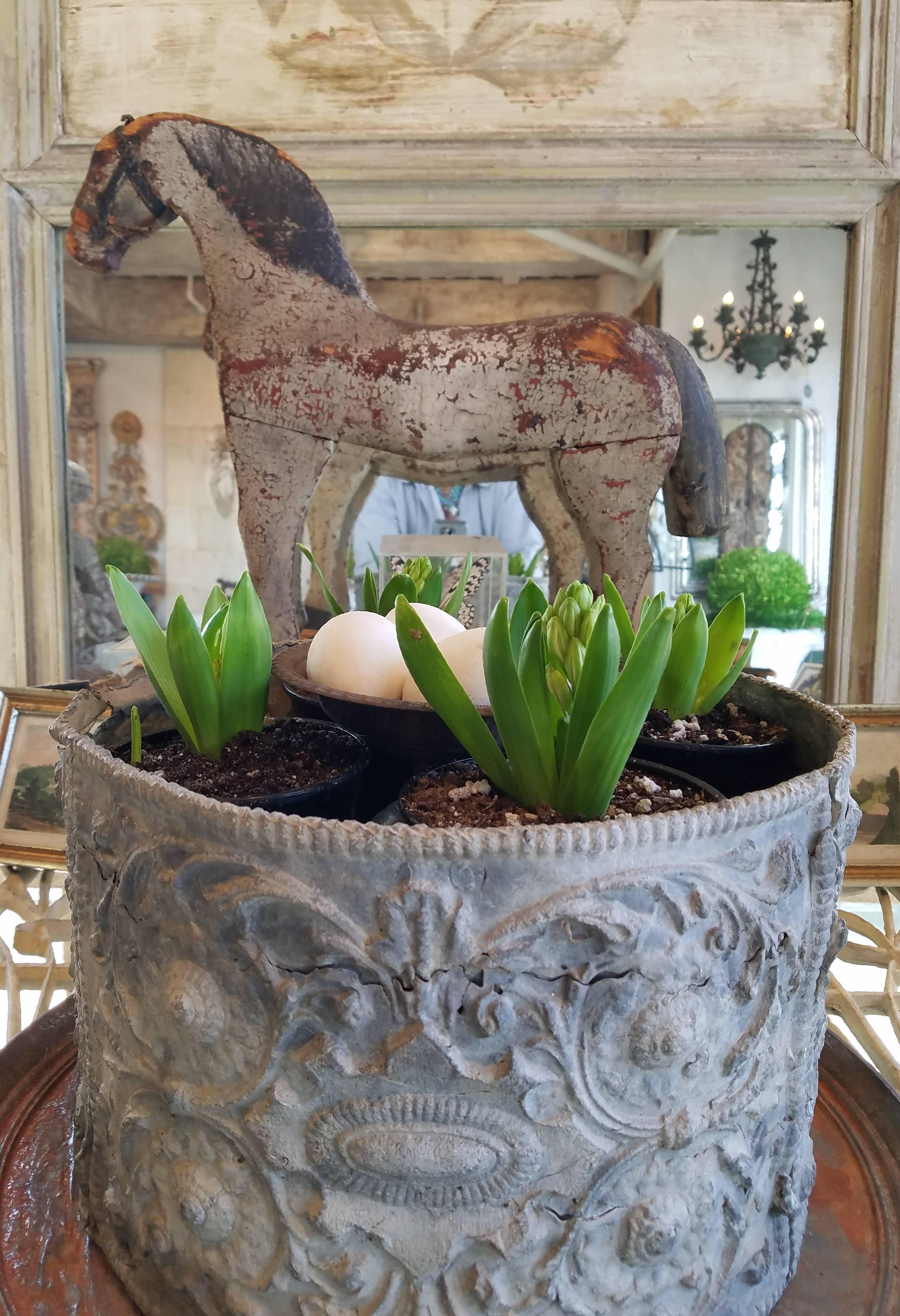 19th Century English Lead Planter with Renaissance Cartouche Relief Design For Sale 5