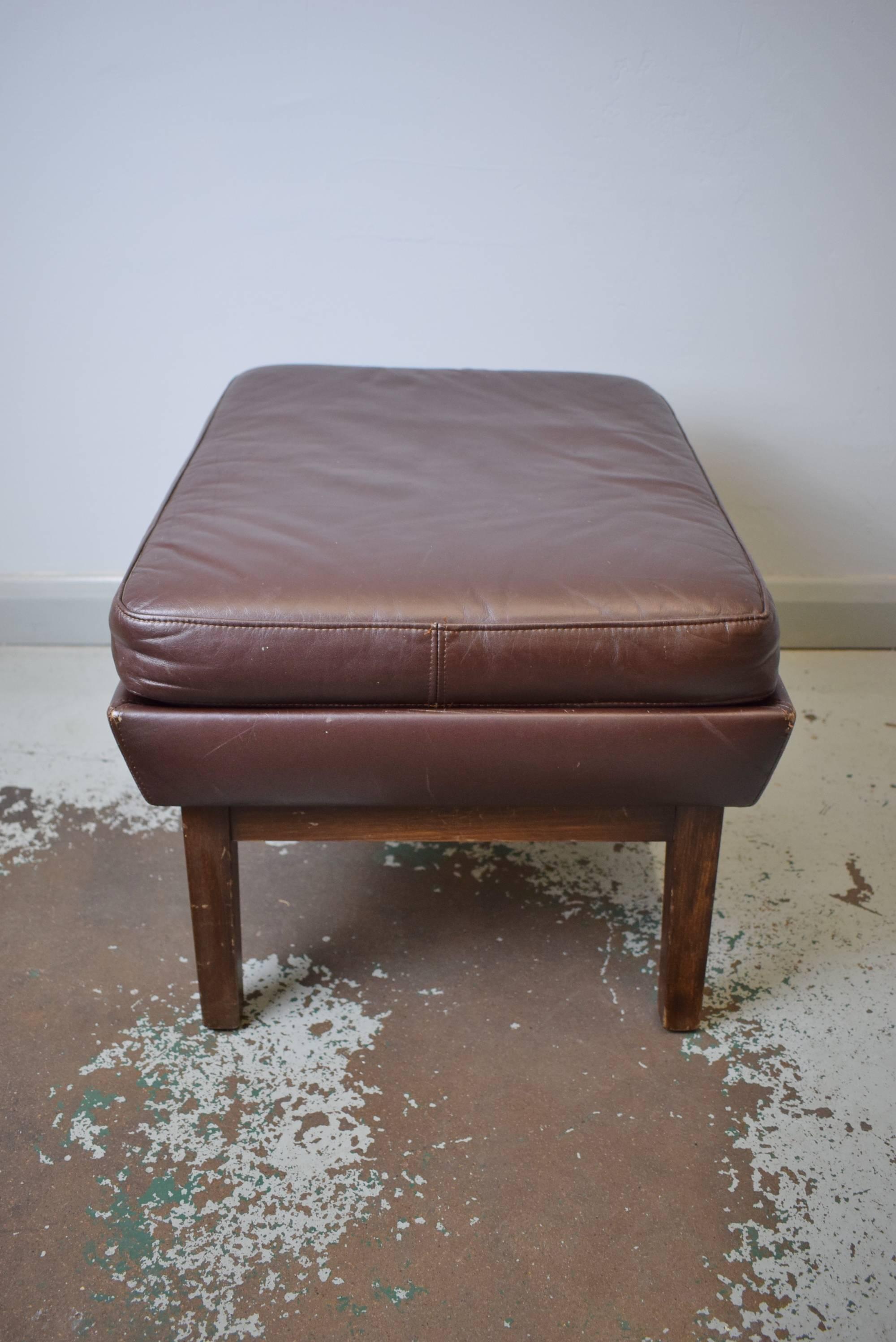 Danish Mid-Century Retro Brown Leather Footstool or Ottoman Excellent Condition, 1960s