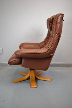Mid-Century Danish Light Brown Leather Reclining Armchair on Beech Base, 1970s