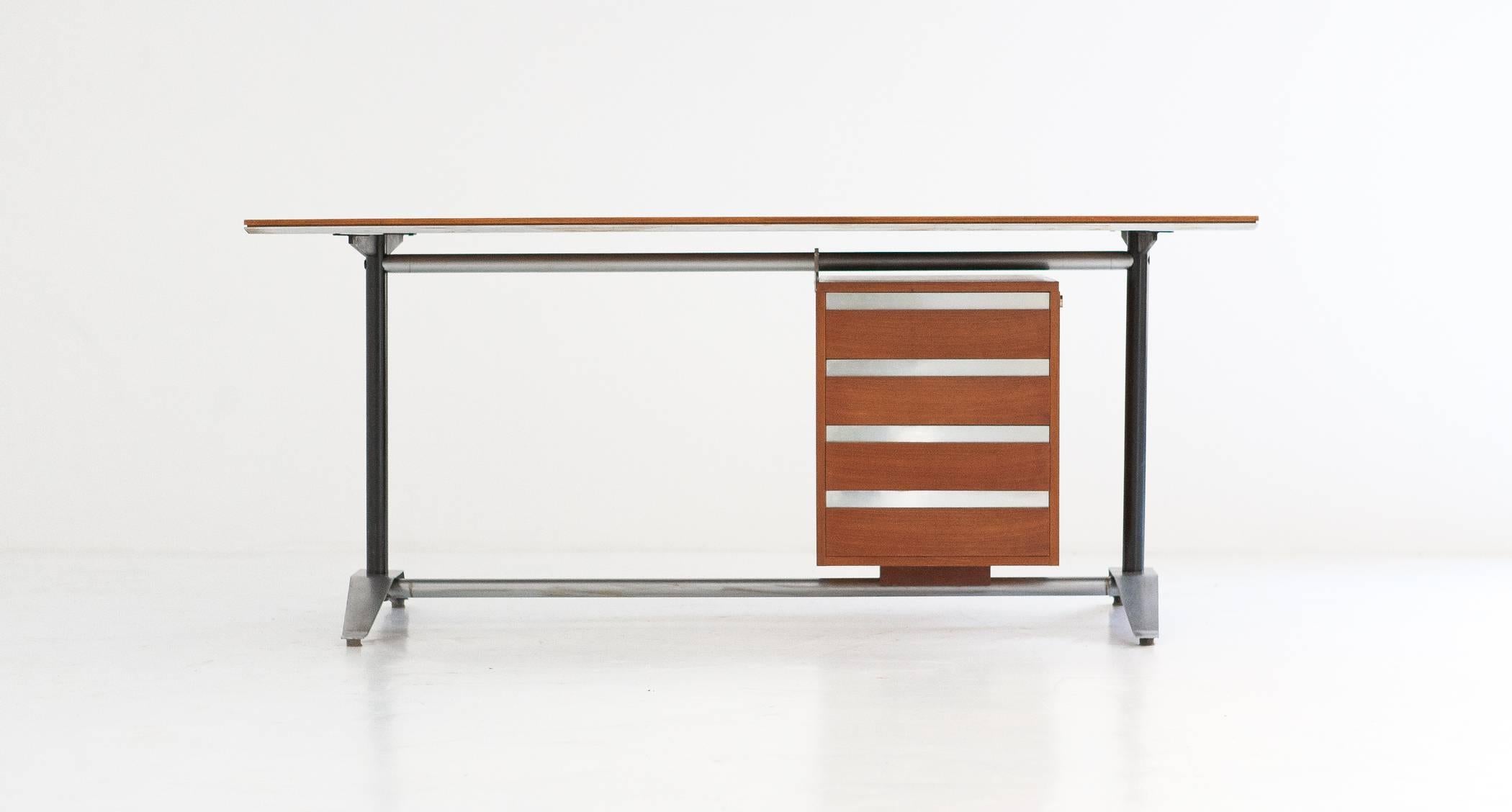 Modern desk by Alberto Rosselli for Arflex manufactured in Italy in 1950's
This office table has a fruit wood veneer and  iron and steal frame. The piece is fully restored and in very good conditions.
Its possible to move the chest of drawers from