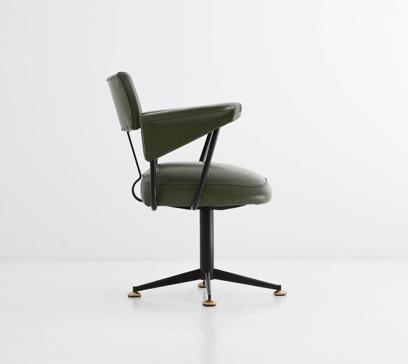 Mid-20th Century Italian Mid-Century Swivel chair, Iron, Wood and Brass Frame, 1950s