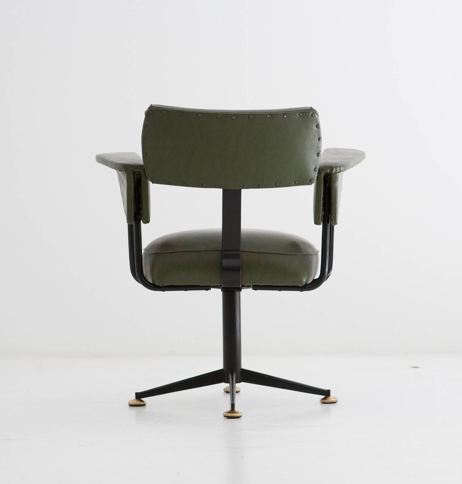 Faux Leather Italian Mid-Century Swivel chair, Iron, Wood and Brass Frame, 1950s