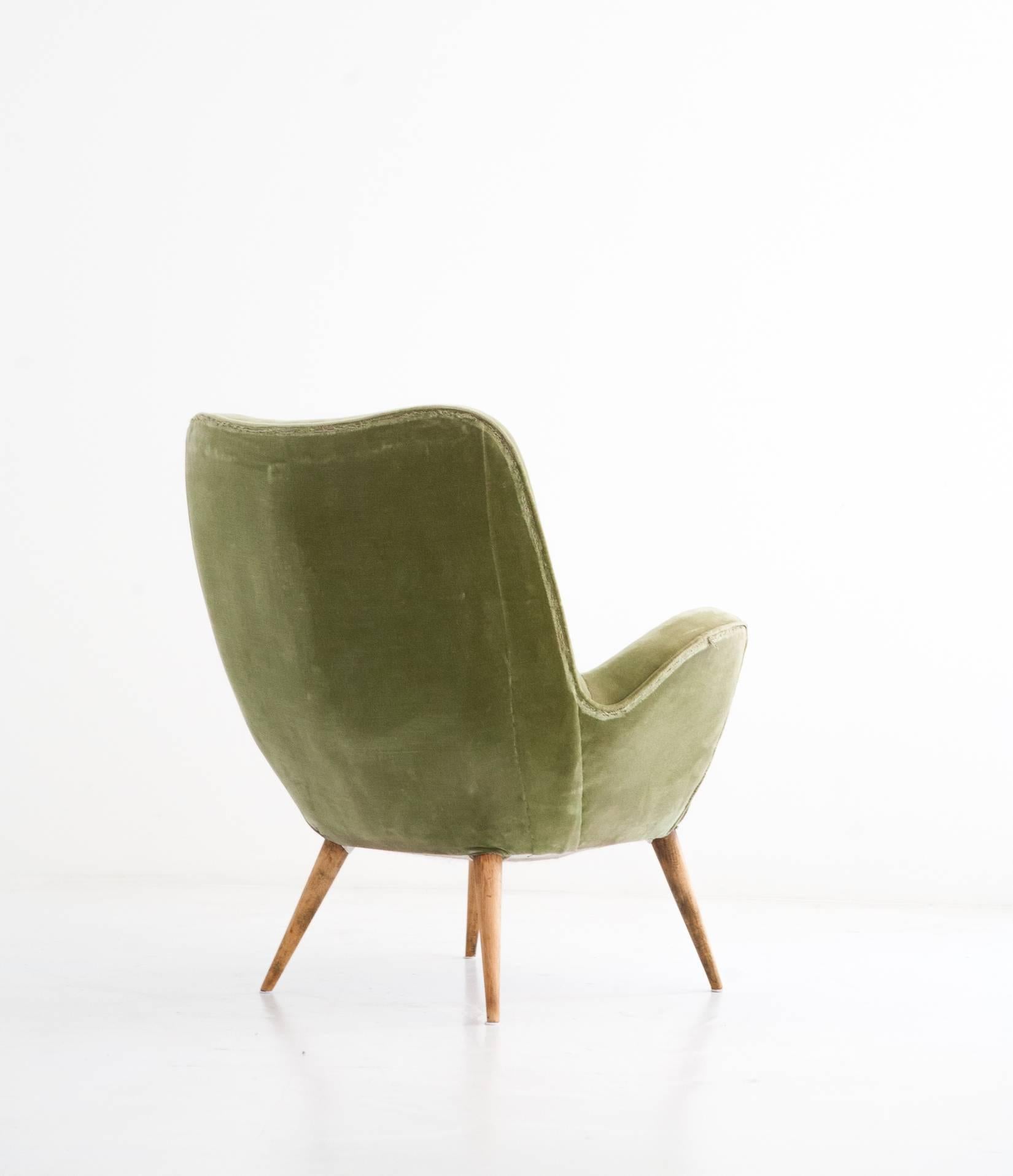 Italian Mid-Century Velvet Armchair, 1950s 1