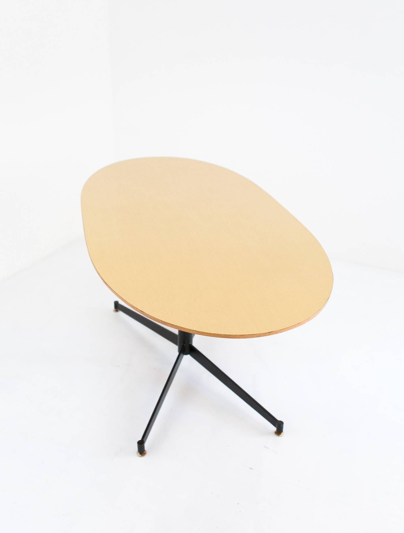 Mid-Century Italian Table, 1950s In Good Condition In Rome, IT