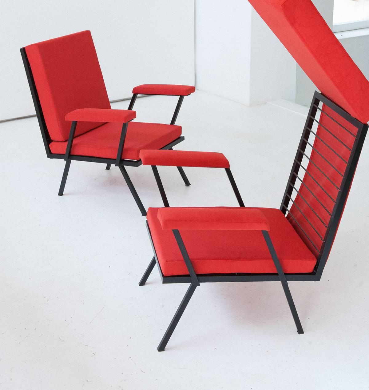 Pair of Italian Mid-Century Modern Black Enameled Iron and Red Fabric Armchairs 2
