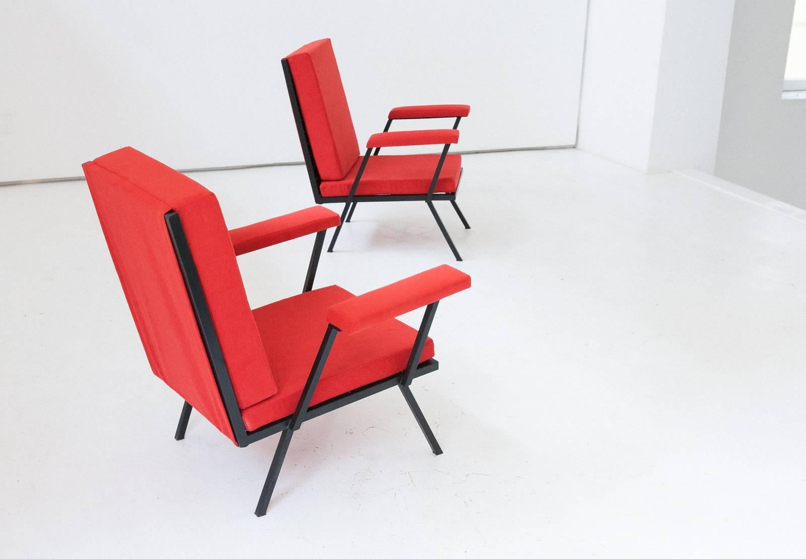 Mid-20th Century Pair of Italian Mid-Century Modern Black Enameled Iron and Red Fabric Armchairs