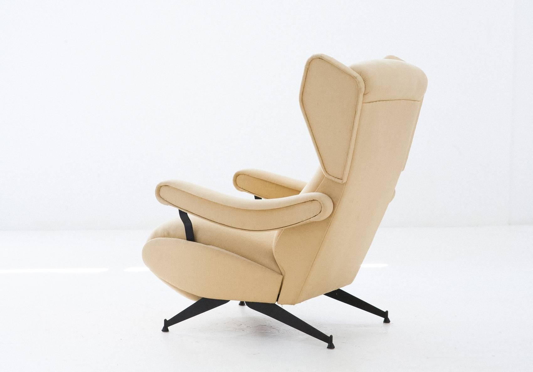 Italian Mid-Century Modern Lounge Reclyning Armchair by Nello Pini , 1960s 1