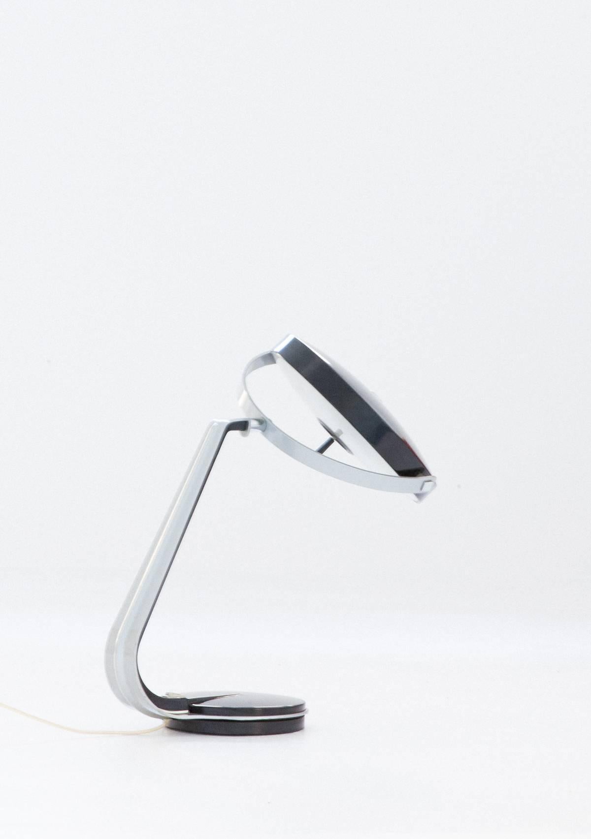 Very rare desk lamp 
Produced by Lupela
Spain, 1960s
Lacquered metal – glass
Very good original conditions.

