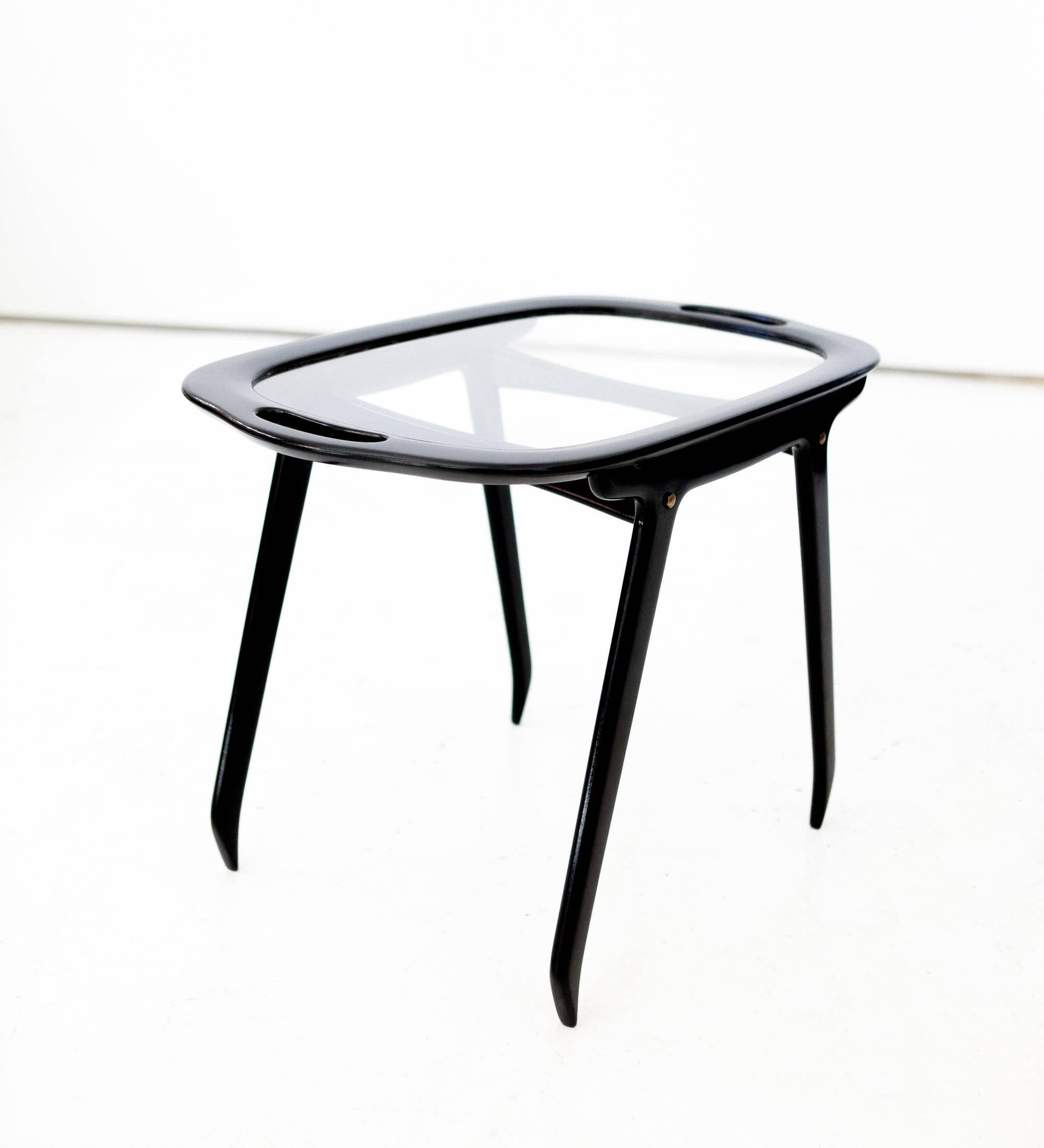 Italian Black Wood and Glass Coffee or Service Table by Cesare Lacca, 1950s In Excellent Condition In Rome, IT