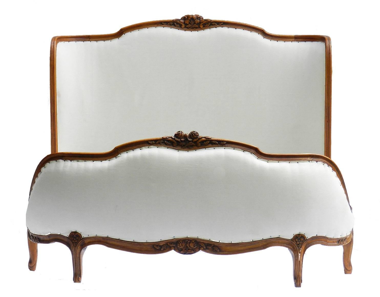 French bed US queen UK king-size rare full corbeille Louis XV revival
upholstered to metis ready for top covers to suit your interior
We are happy to recover this free of charge before shipping,  cost of fabric is not included please ask for more