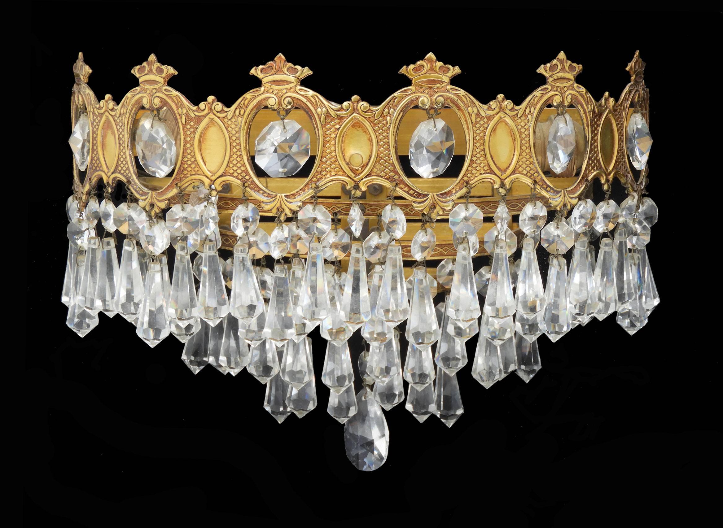 Hollywood Regency Pair of Wall Lights Sconces Three-Tiered Half Crown Faceted Glass Drops