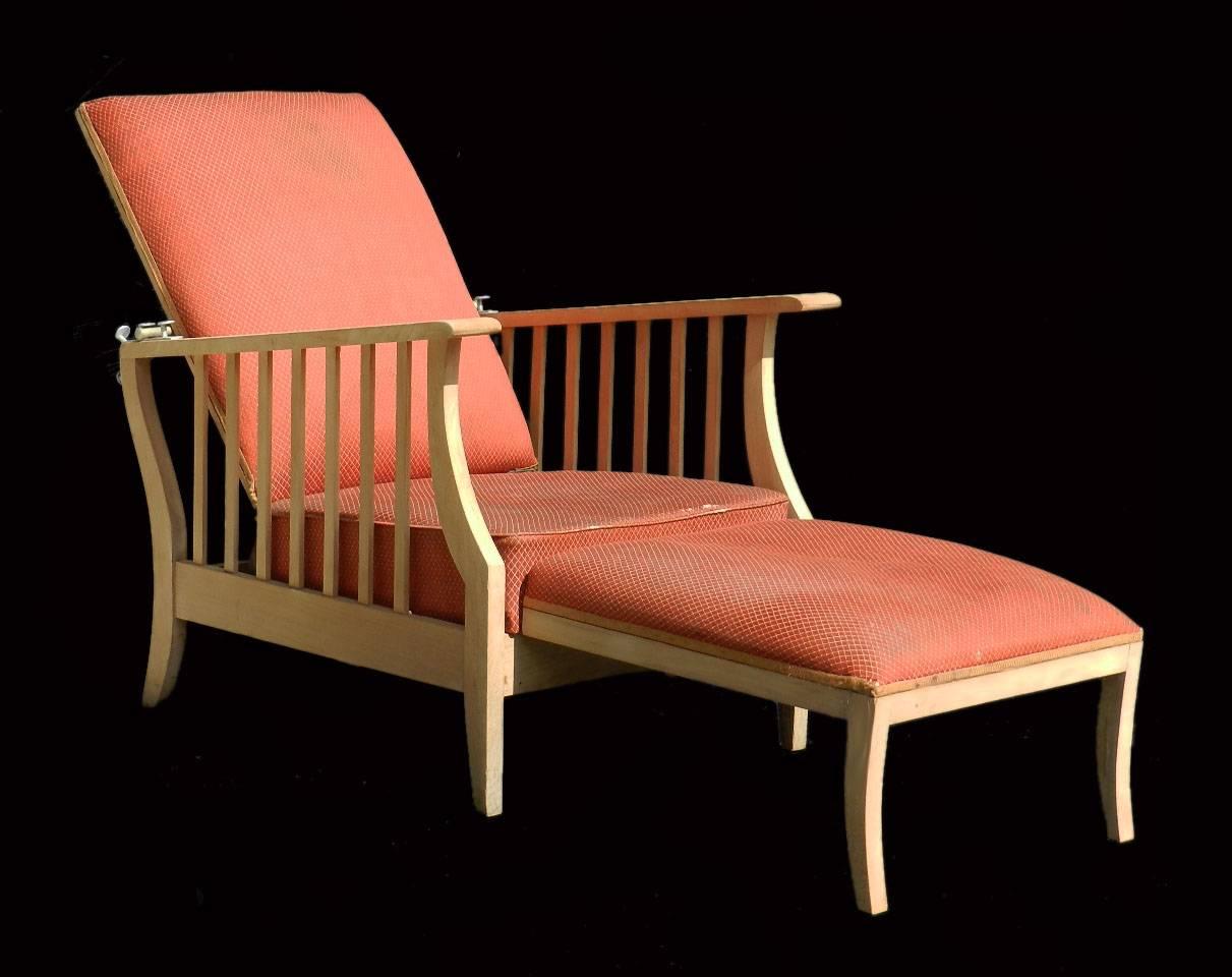 Arts and Crafts Morris Chair Klappbarer Art déco Liegesessel aus gebleichtem Holz  (Französisch)