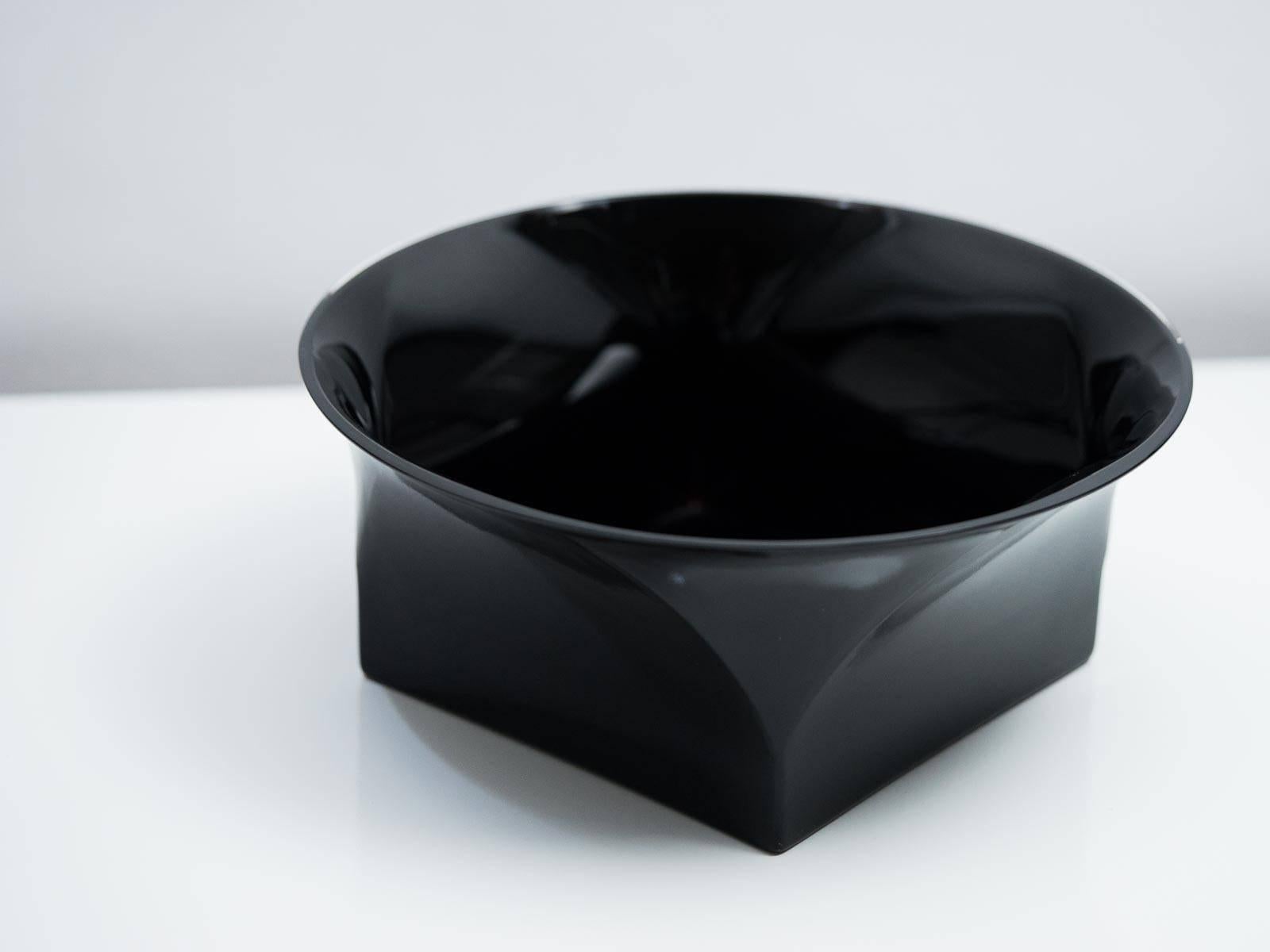 Late 20th Century Large Black Glass Bowl by Sergio Asti for Venini, 1972