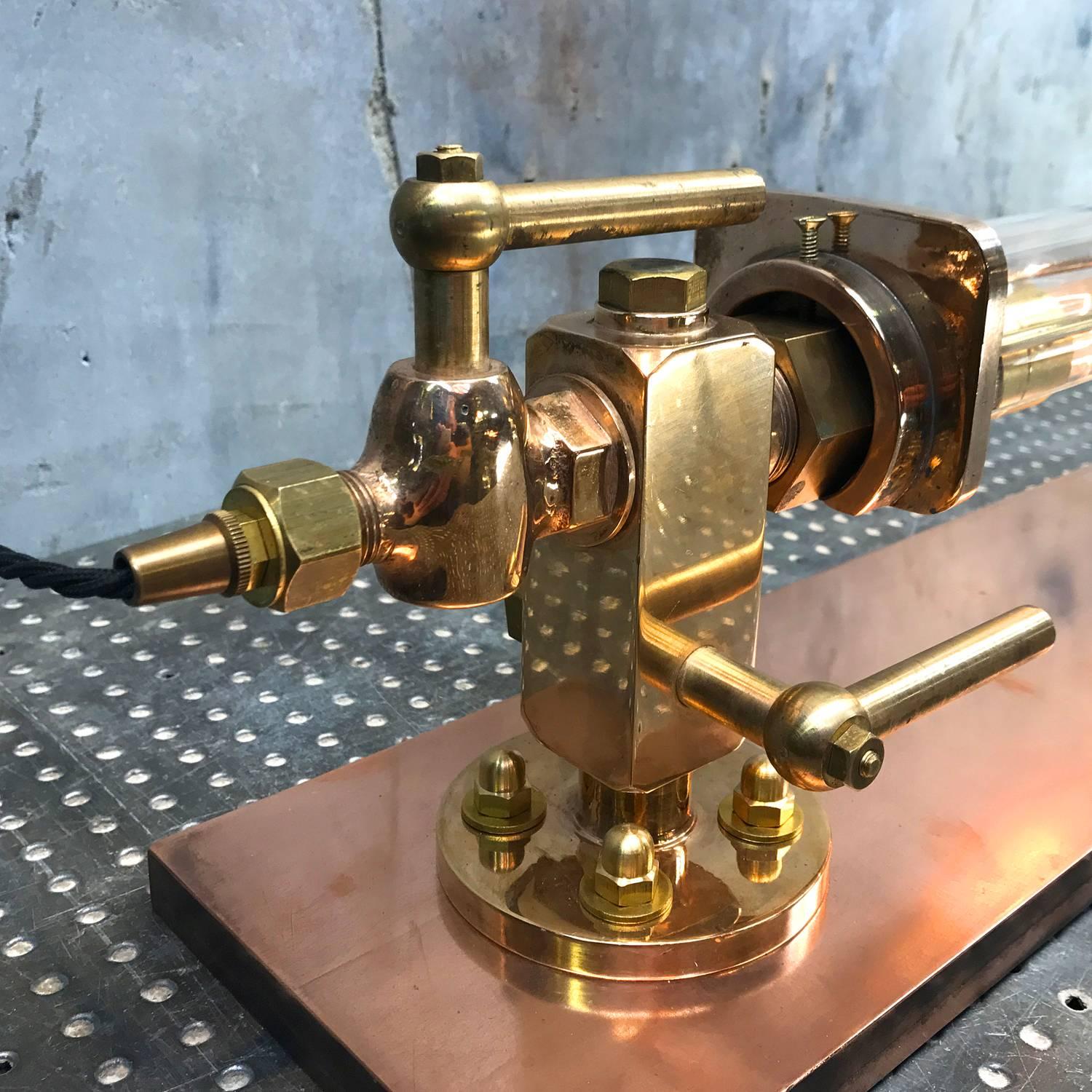 British 1950s Copper, Bronze and Brass Vintage Industrial Steam Gauge Edison Desk Lamp