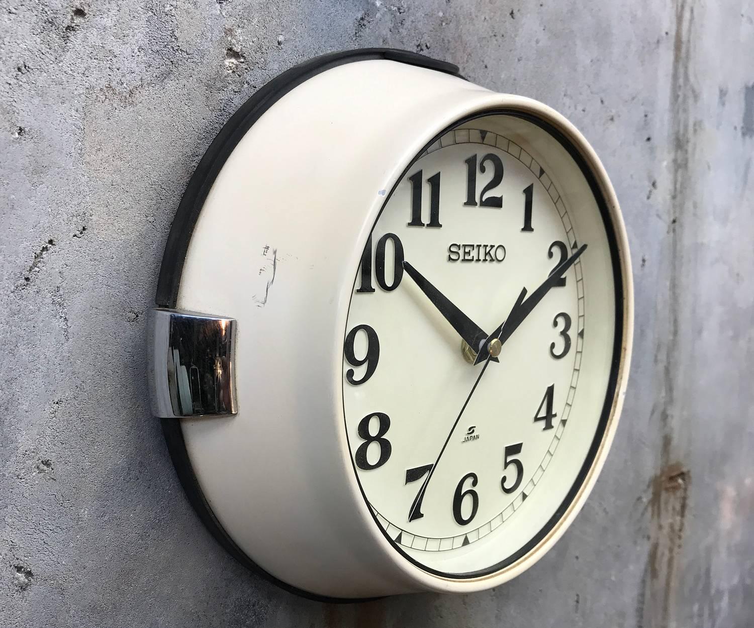seiko wall clock vintage
