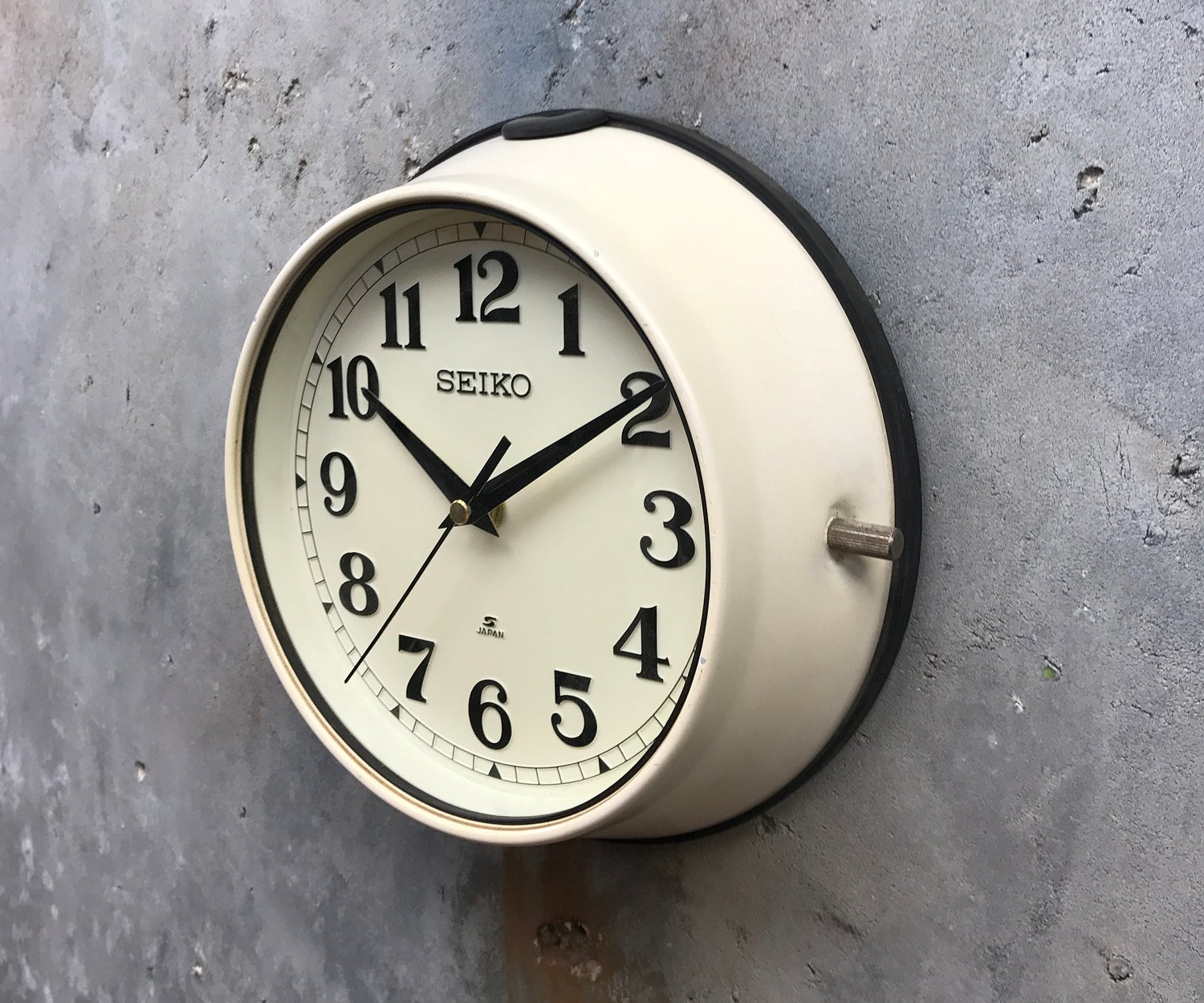 1970s Green Seiko Retro Vintage Industrial Antique Steel Quartz Wall Clock Cream