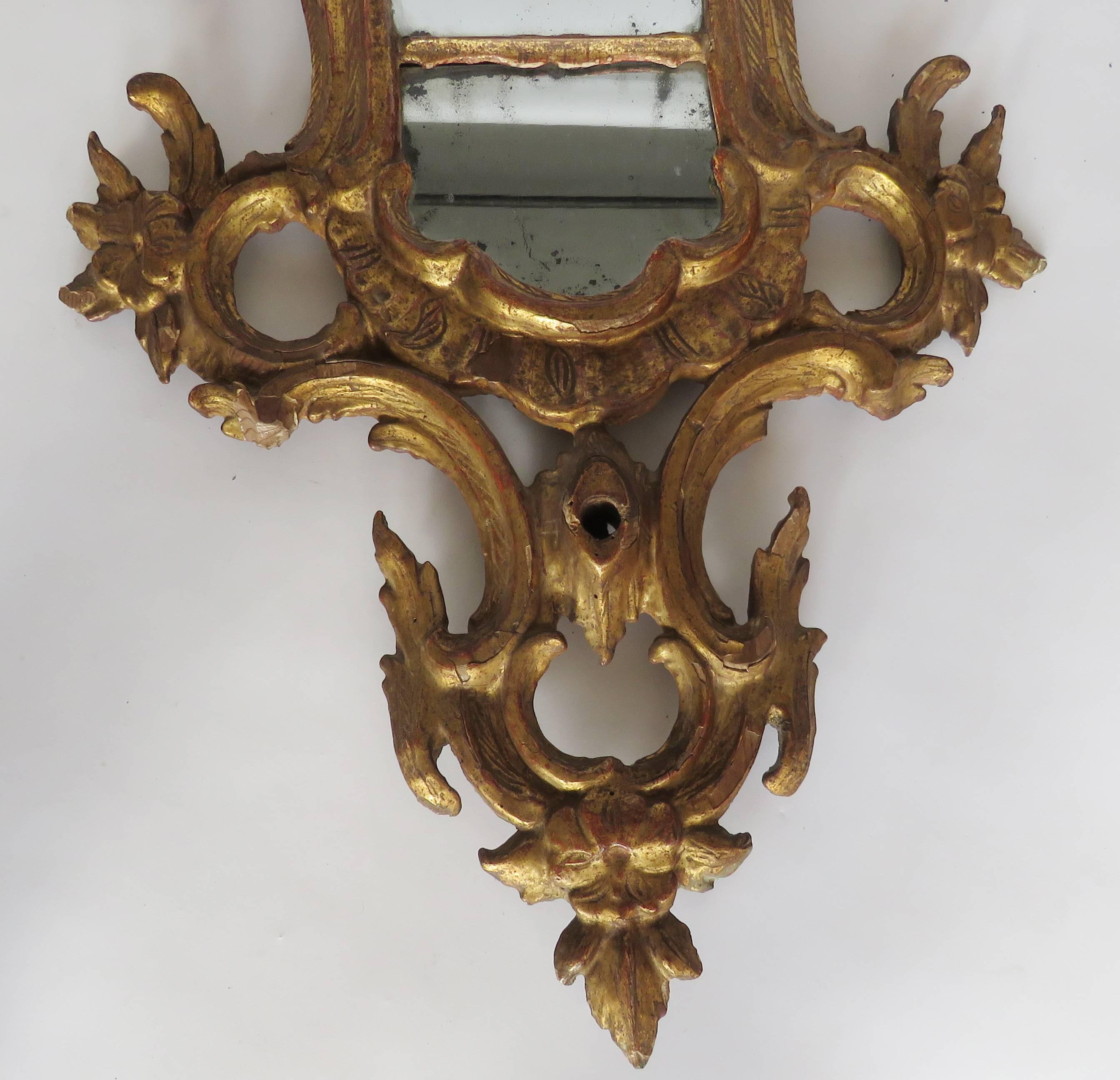 18th Century Large Pair of Rococo Giltwood Girandole Mirrors For Sale 3