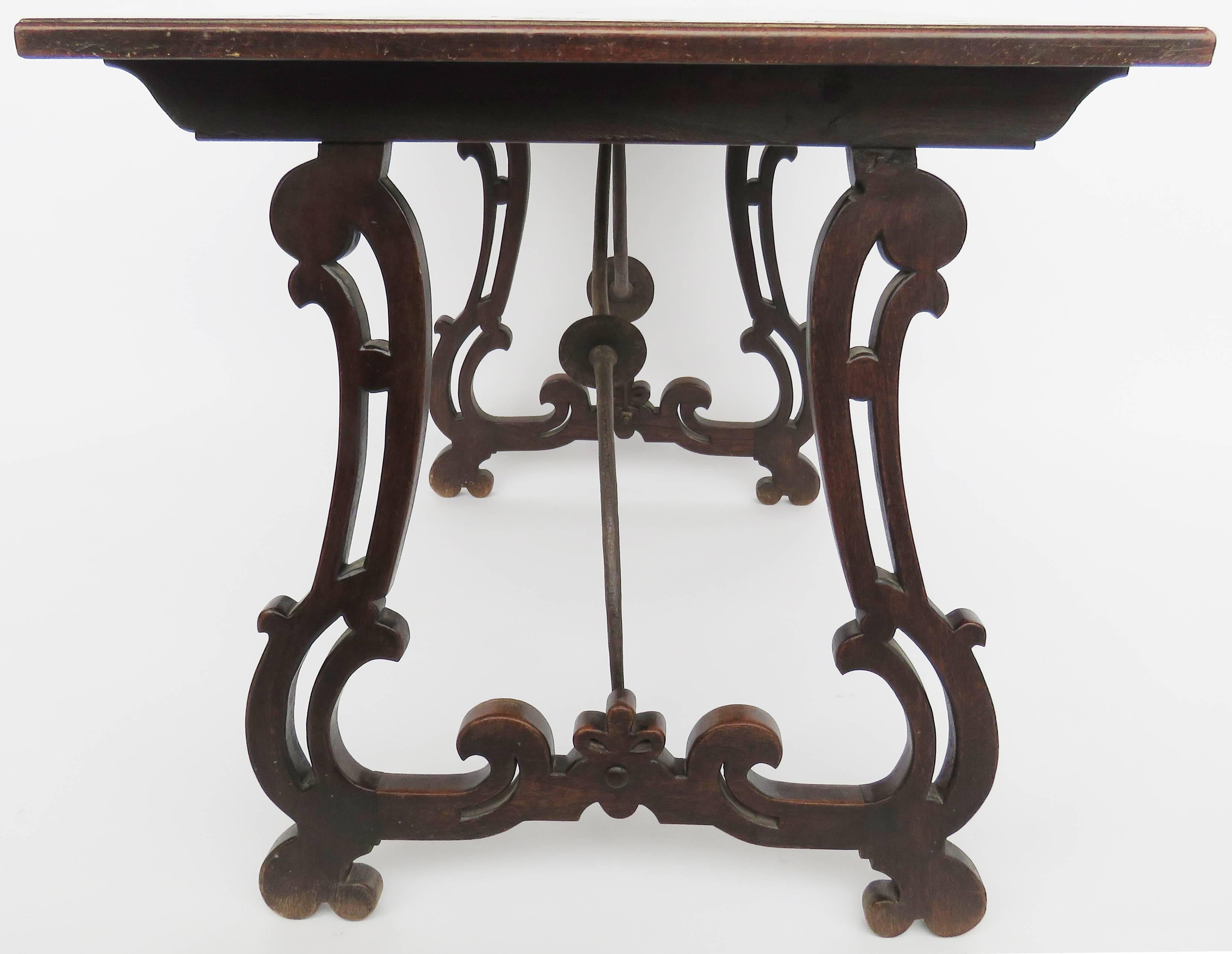 20th Century Walnut Inlaid Side Table For Sale