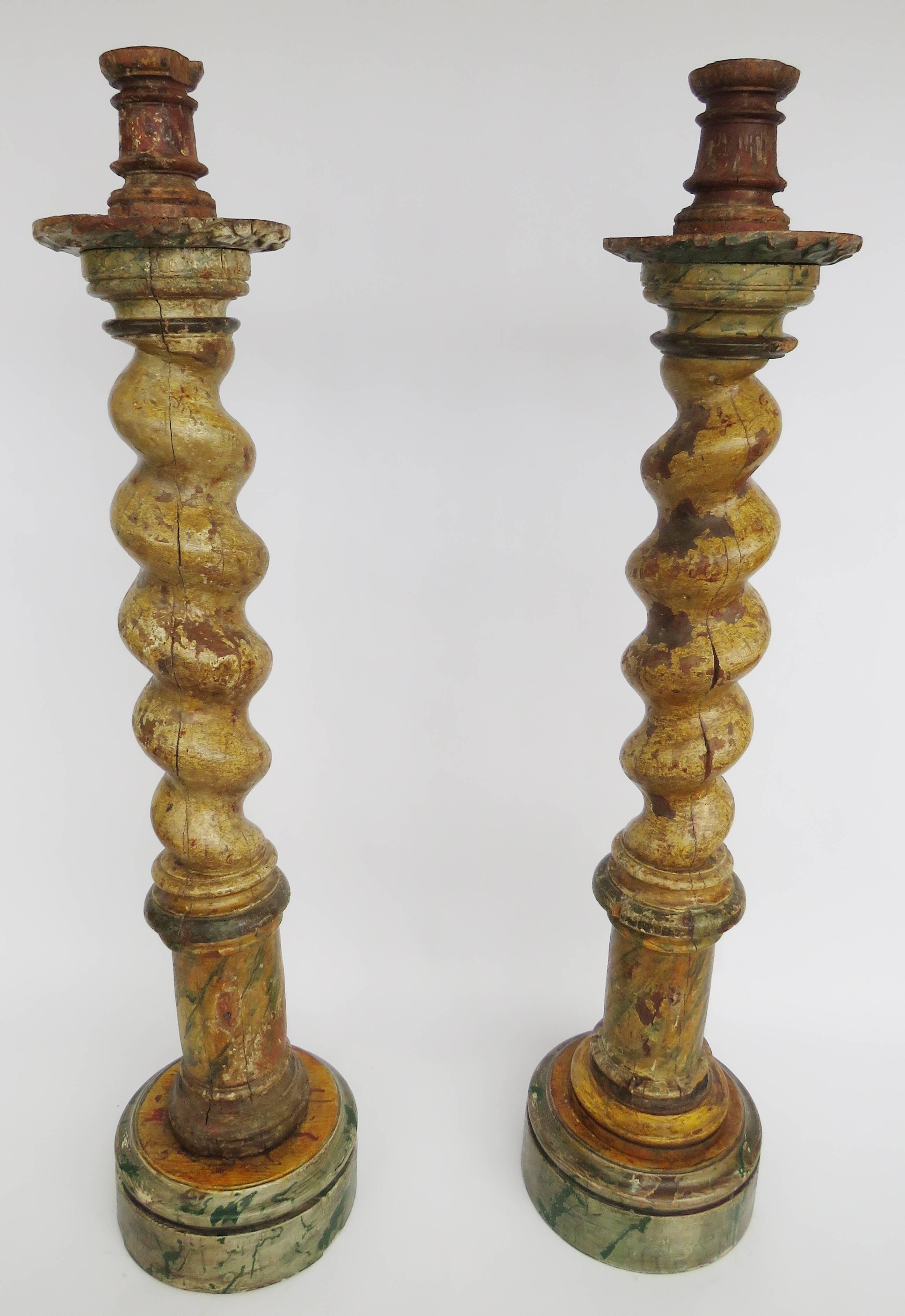 18th Century Pair of Painted Column Torcheres (Barock) im Angebot