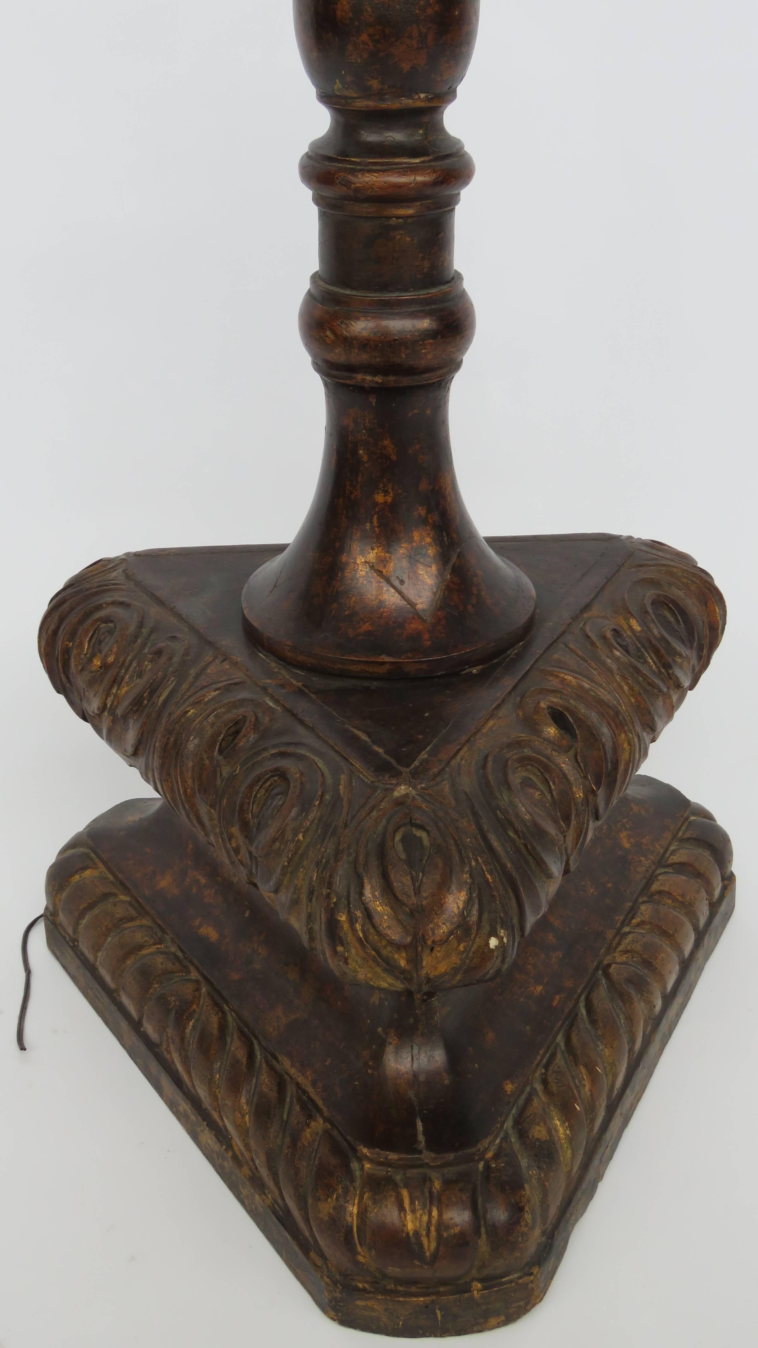 19th Century Large Polychrome Wooden Floor Lamp For Sale 2