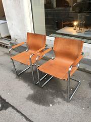 Fine Pair of Italian Leather Matteo Grassi Visitor Chairs