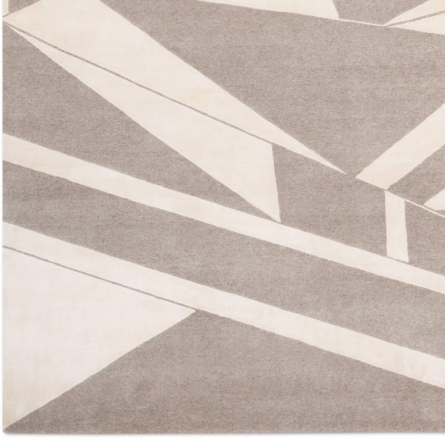 'Deco_Natural' Hand-Knotted Tibetan Contemporary Geometric Rug Wool & Silk Nepal In New Condition For Sale In London, GB