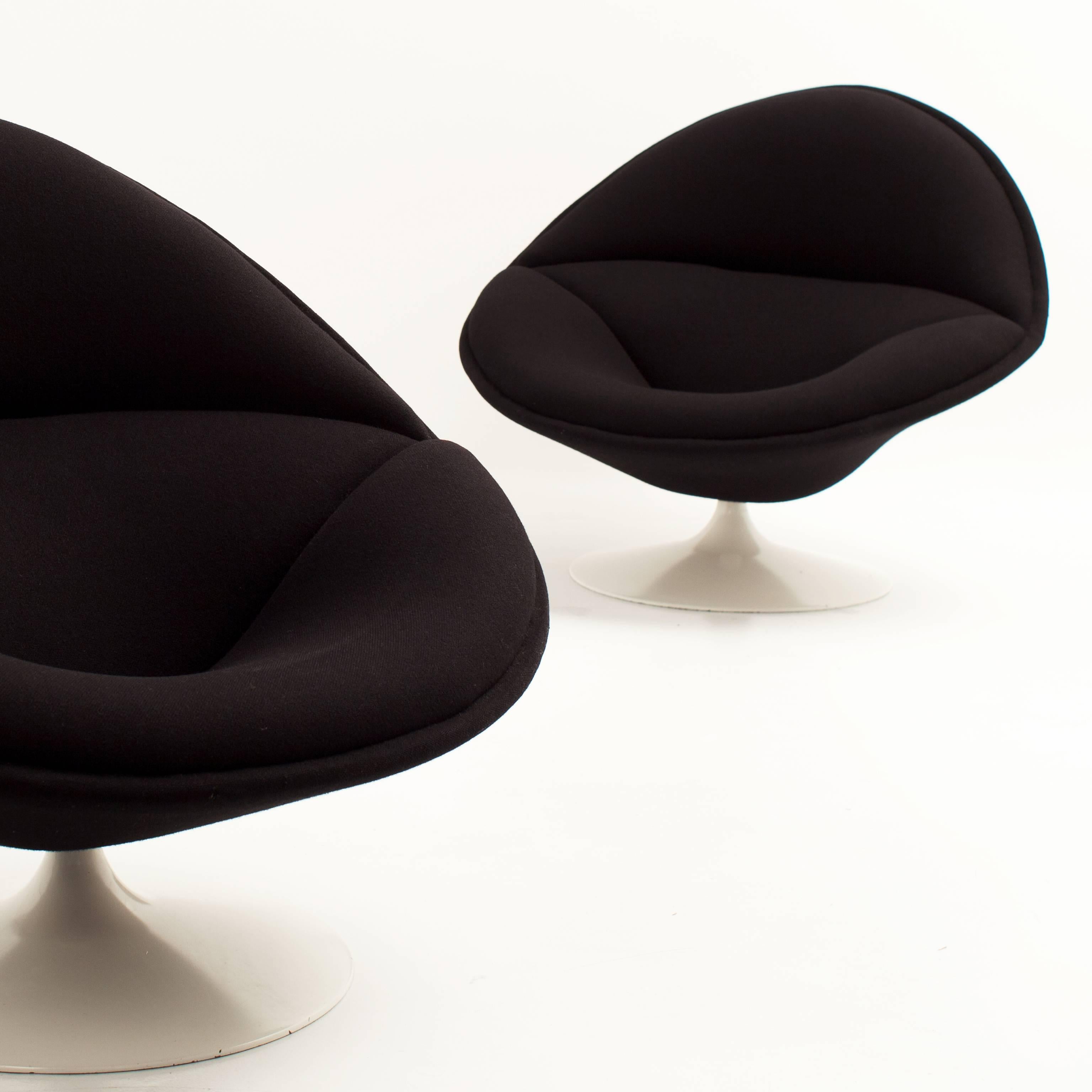 Pair of Pierre Paulin F553 Swivel Lounge Chairs for Artifort, 1963 1