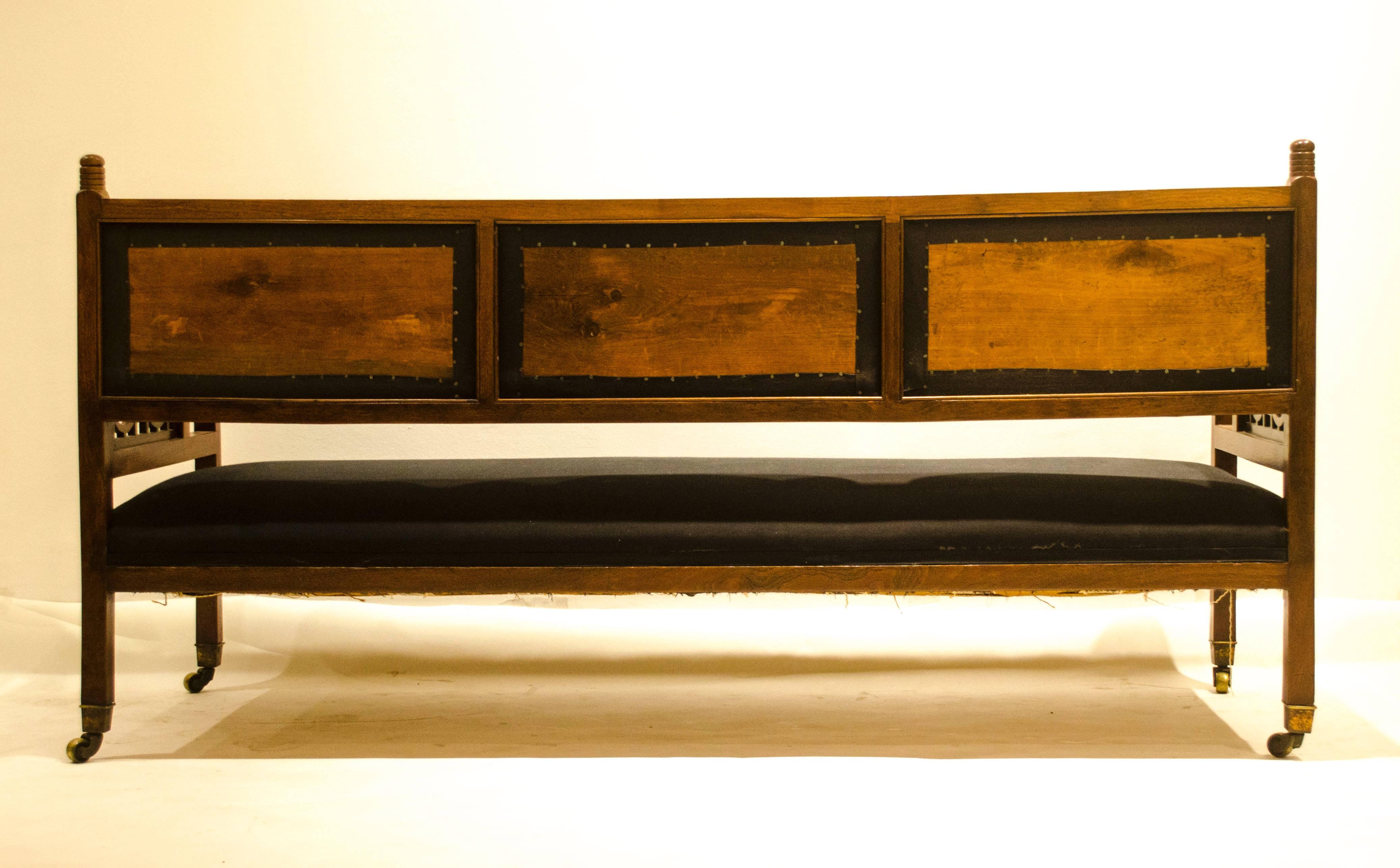 Anglo-Japanese Mahogany Settee by E.W. Godwin and probably made by William Watt In Good Condition In London, GB