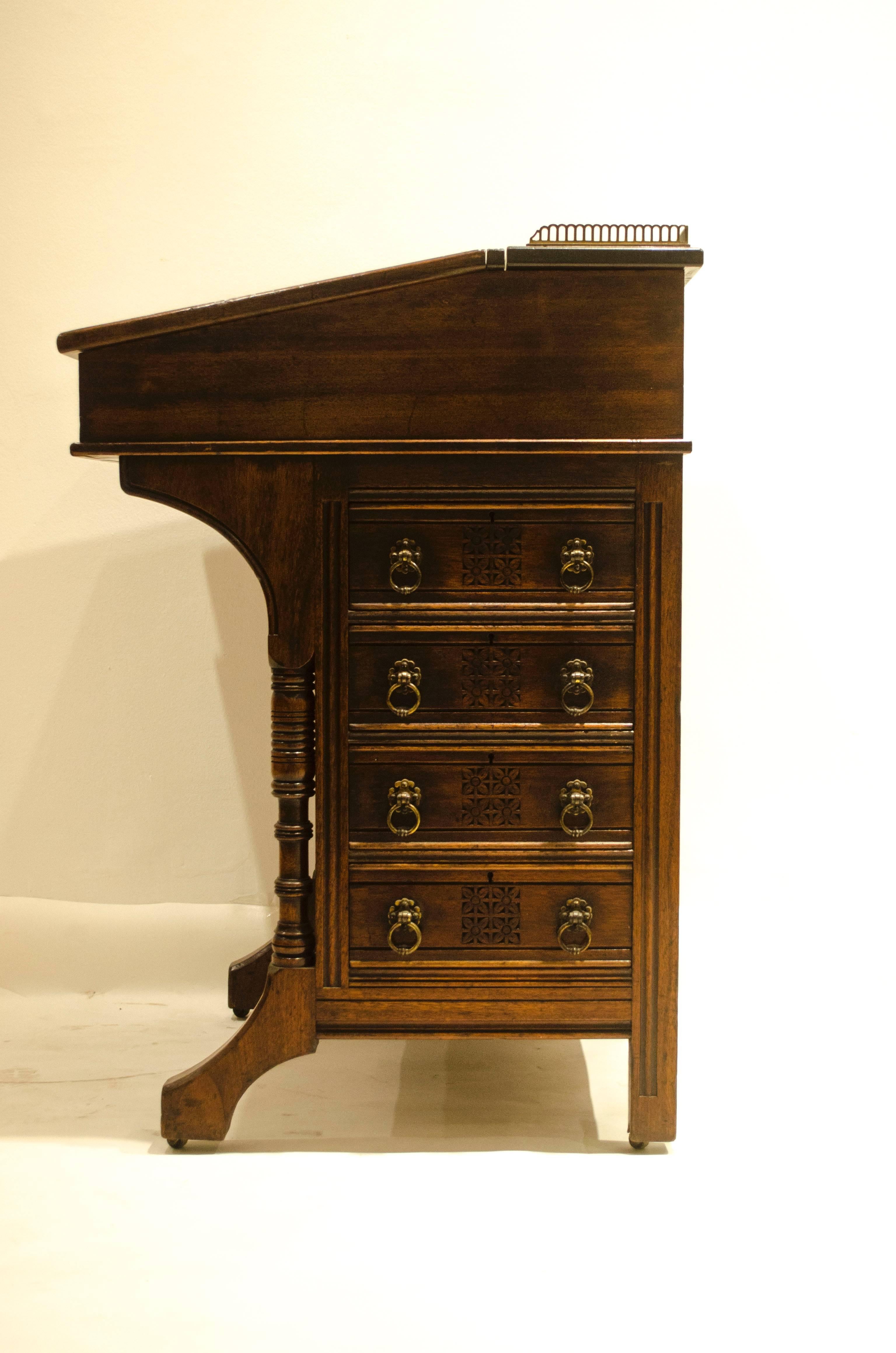 19th Century B Talbert for Gillows Aesthetic Movement Davenport with Central Carved Rosette For Sale