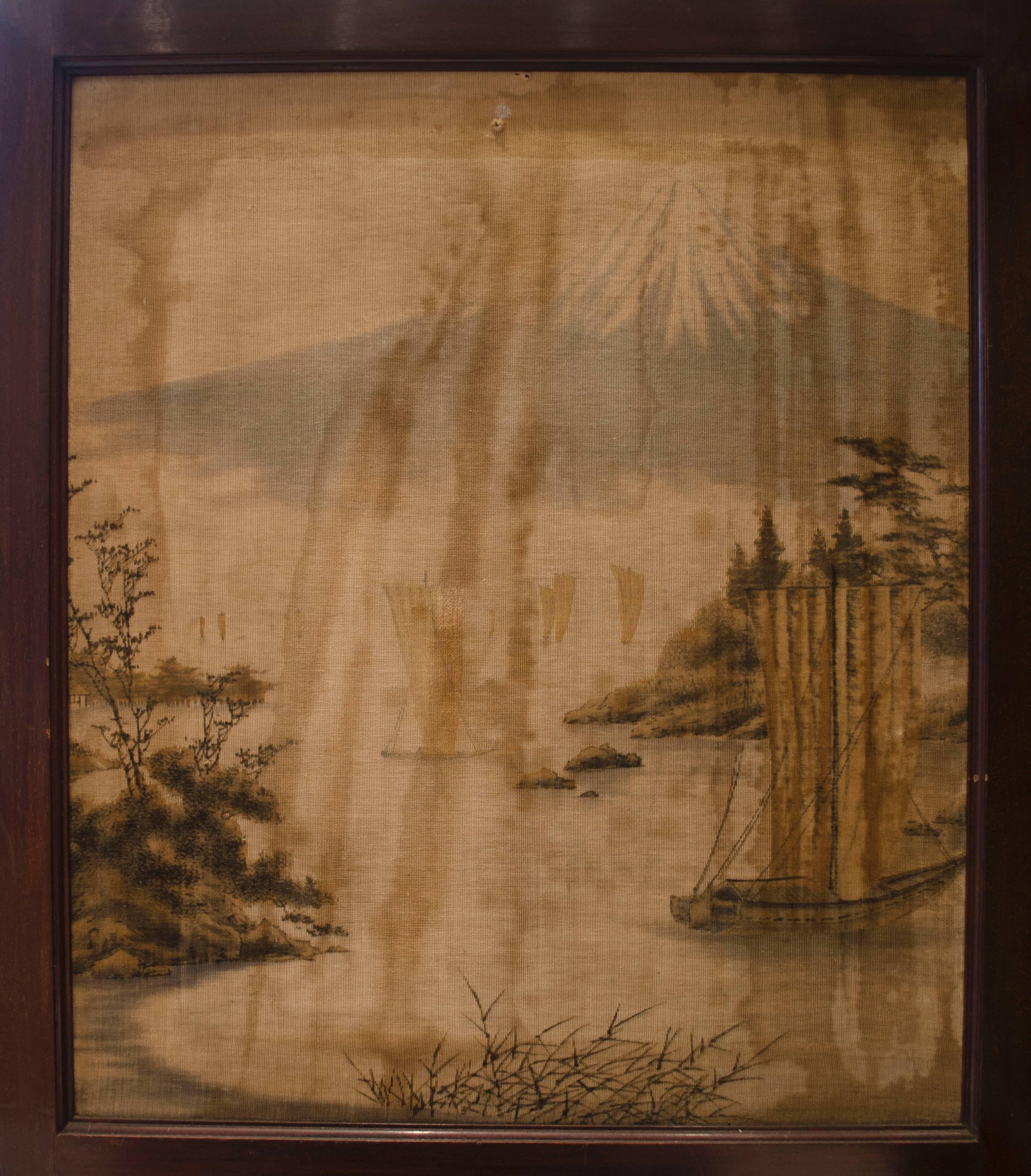 Arts and Crafts Écran anglo-japonais à quatre volets attribué à E. W. Godwin avec scènes de soie japonaise en vente