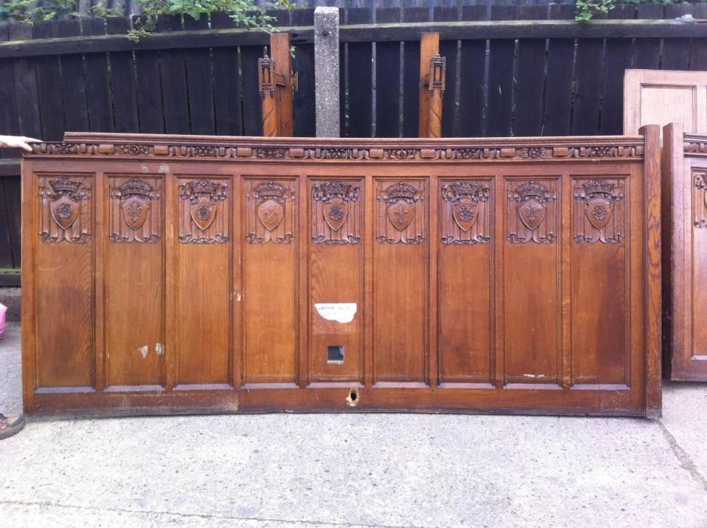Highly important carved oak panelling, (two available see other listing) from The Supreme High Court in London. England. Originally The Middlesex Guildhall, which stands in Parliament Square opposite The Houses of Parliament.
The Supreme High Court,