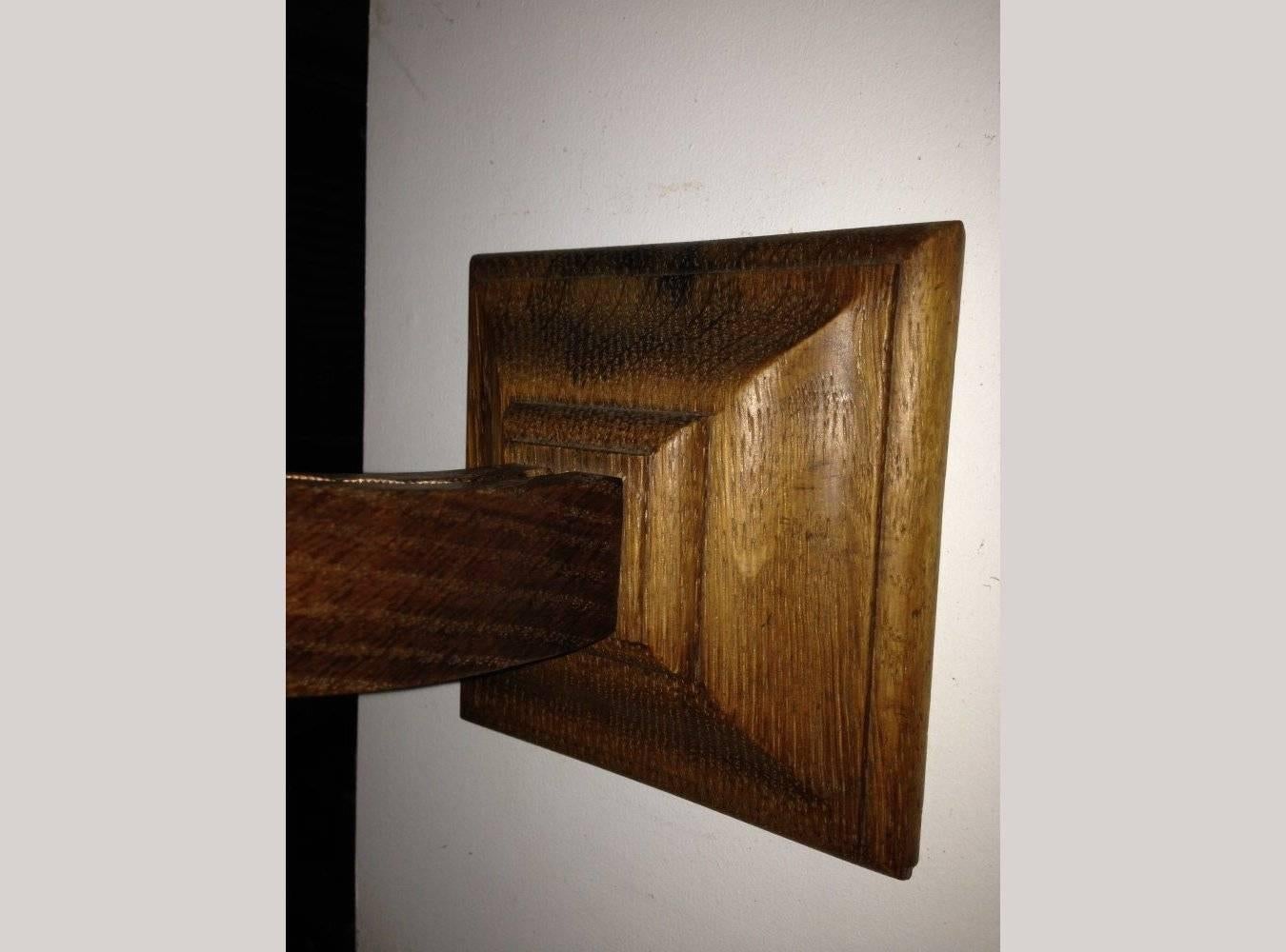 A Good Quality Pair of Arts and Crafts Oak Wall Lights with Greek Key Details. In Good Condition In London, GB