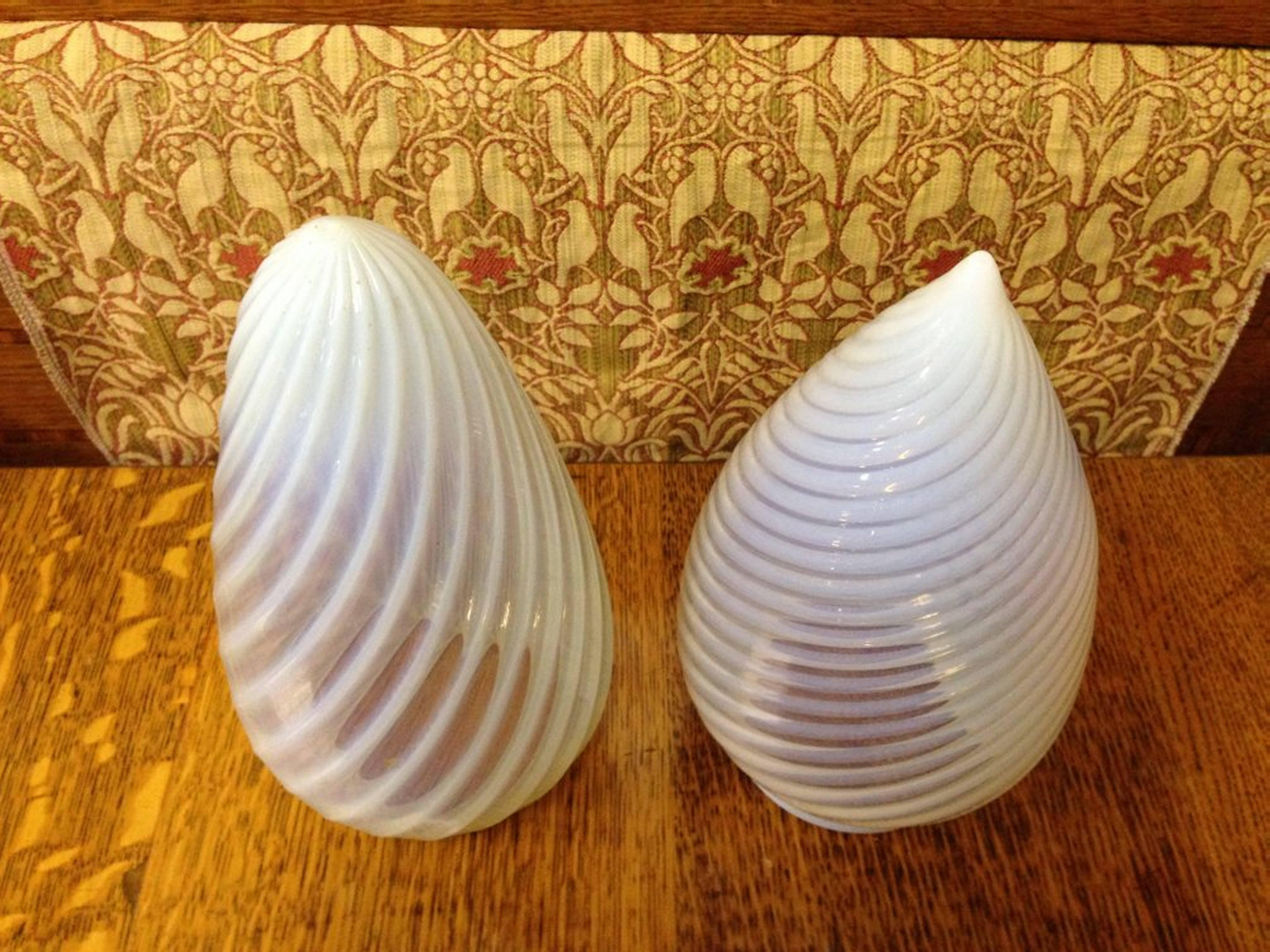 Left: A swirl Vaseline shade. Height 8 1/2